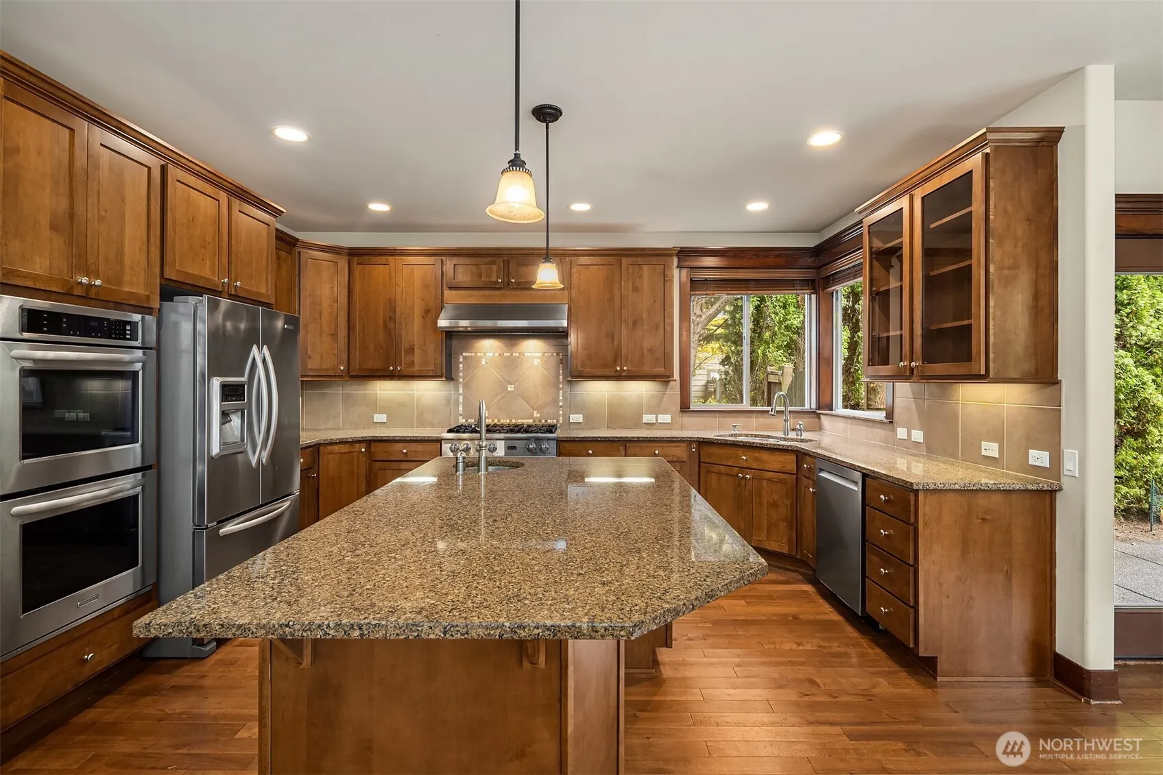 25831 SE 30th Street , Sammamish, WA 98075