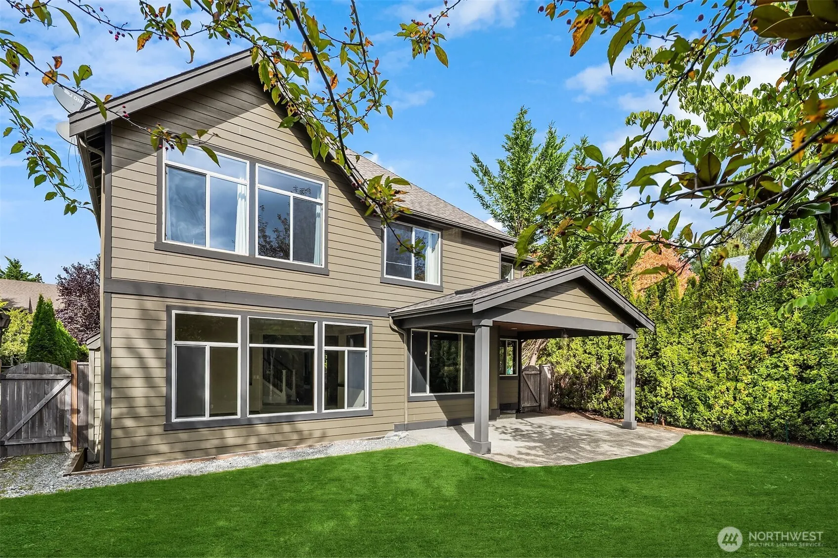 25831 SE 30th Street , Sammamish, WA 98075