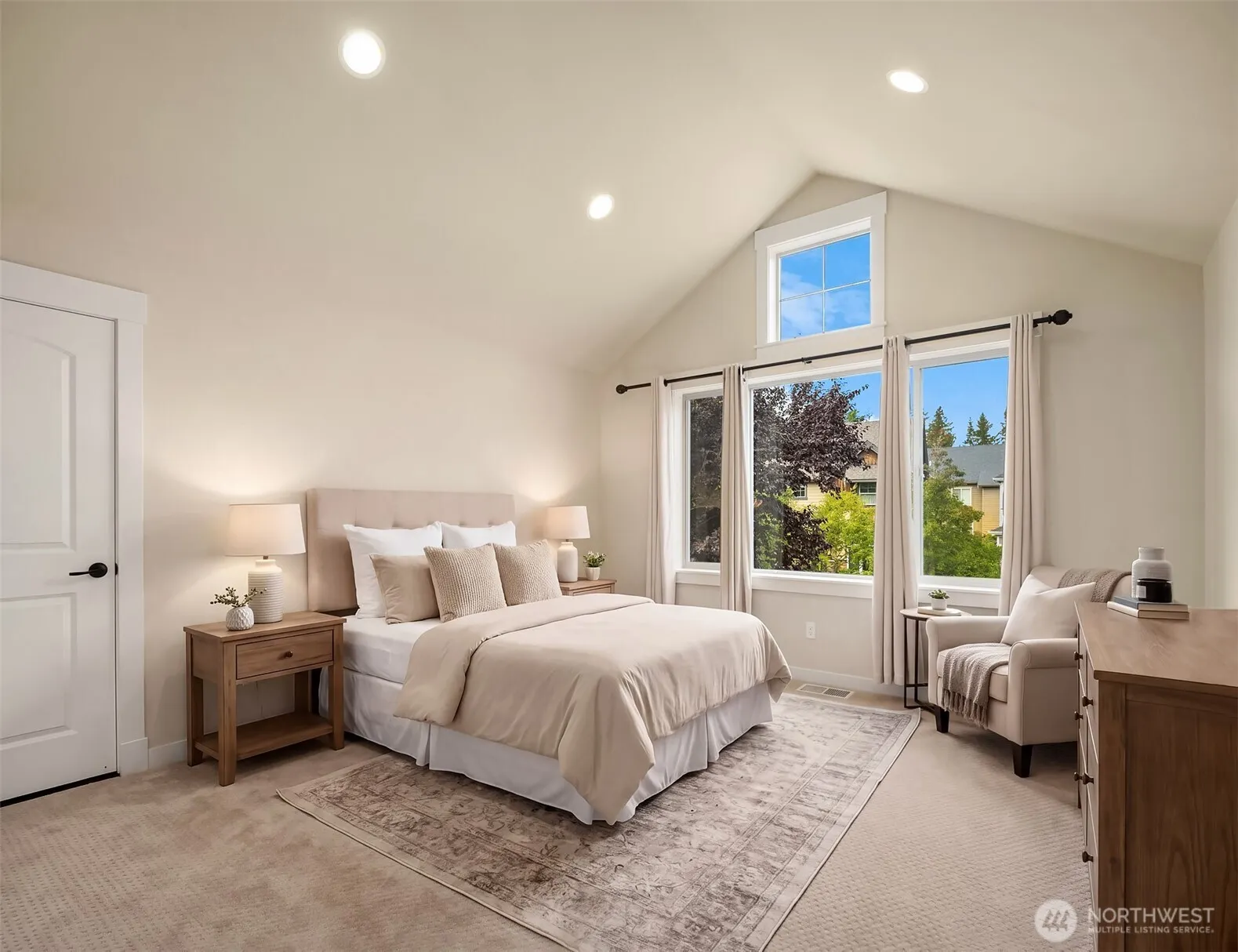 25831 SE 30th Street , Sammamish, WA 98075