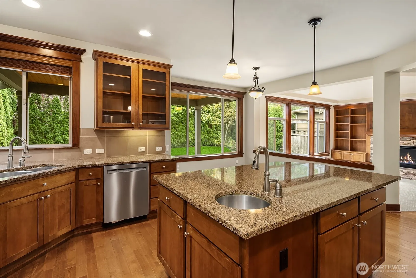 25831 SE 30th Street , Sammamish, WA 98075
