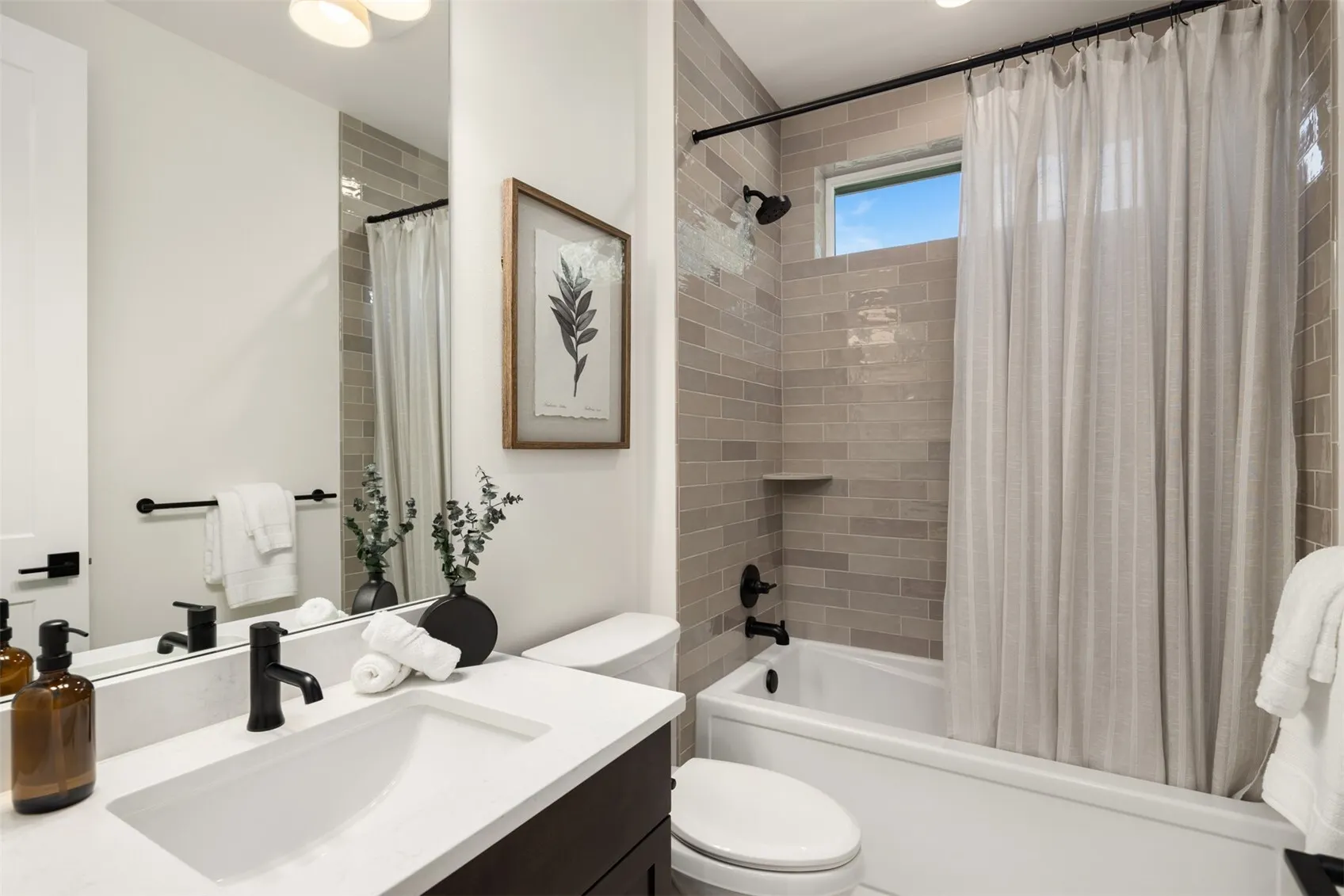 16422 NE 29th Street , Bellevue, WA 98008