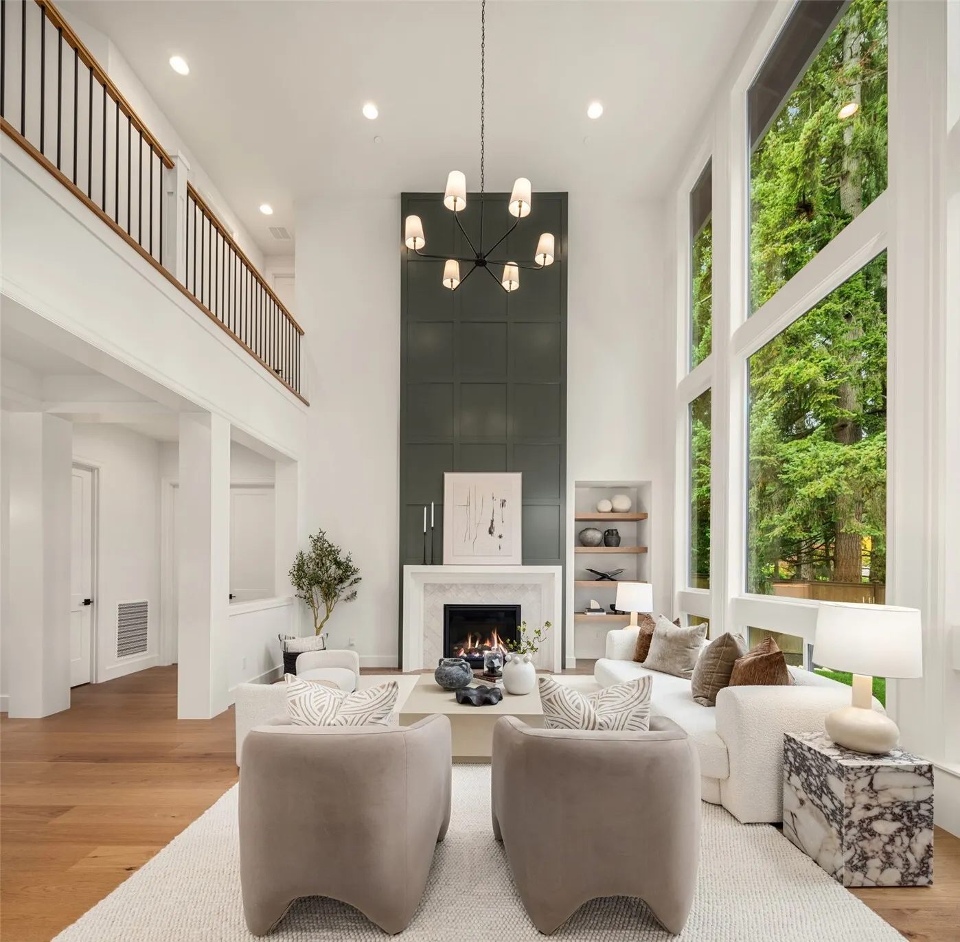 16422 NE 29th Street , Bellevue, WA 98008