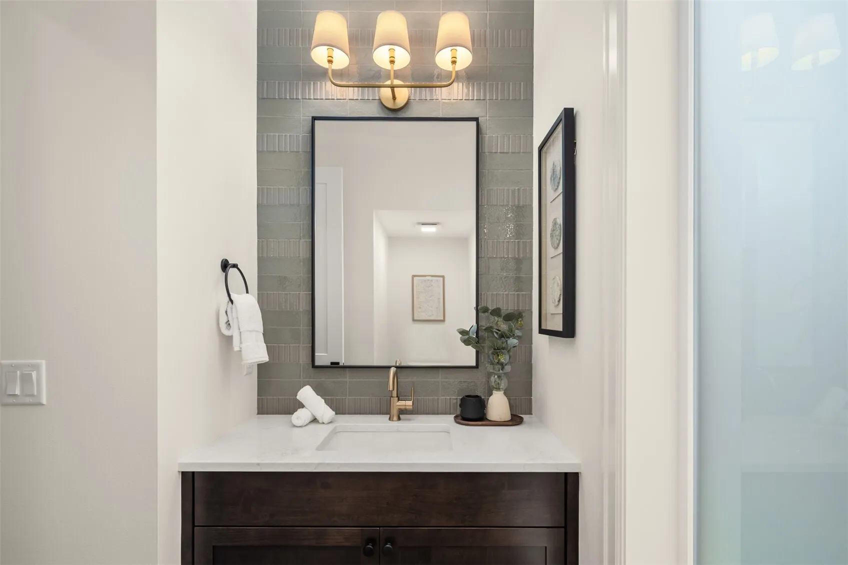 16422 NE 29th Street , Bellevue, WA 98008