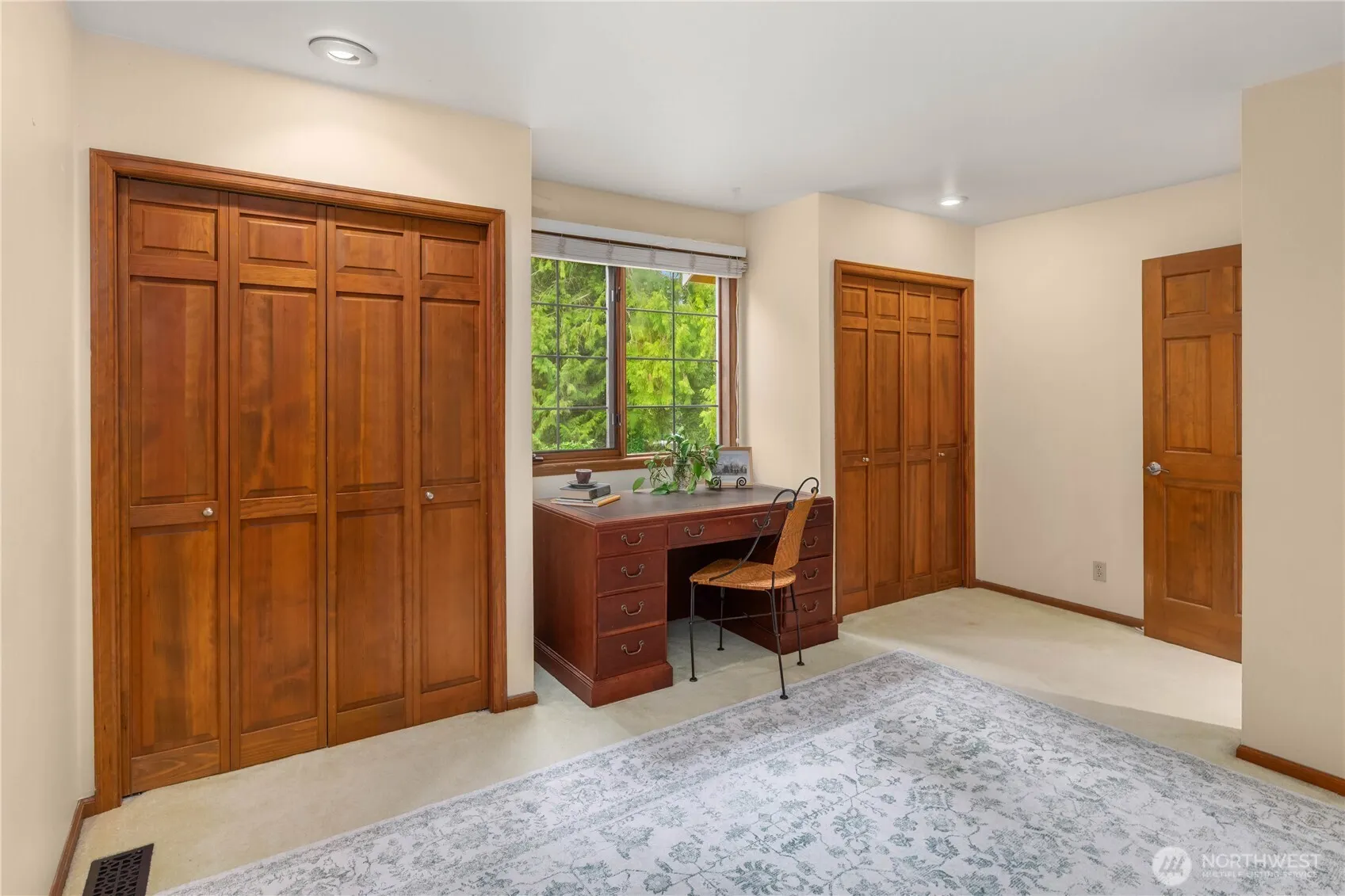 17248 NE 125th Street , Redmond, WA 98052