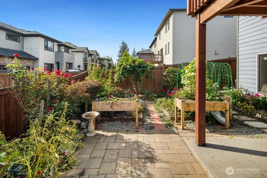 15421 8th Avenue W, Lynnwood, WA 98087
