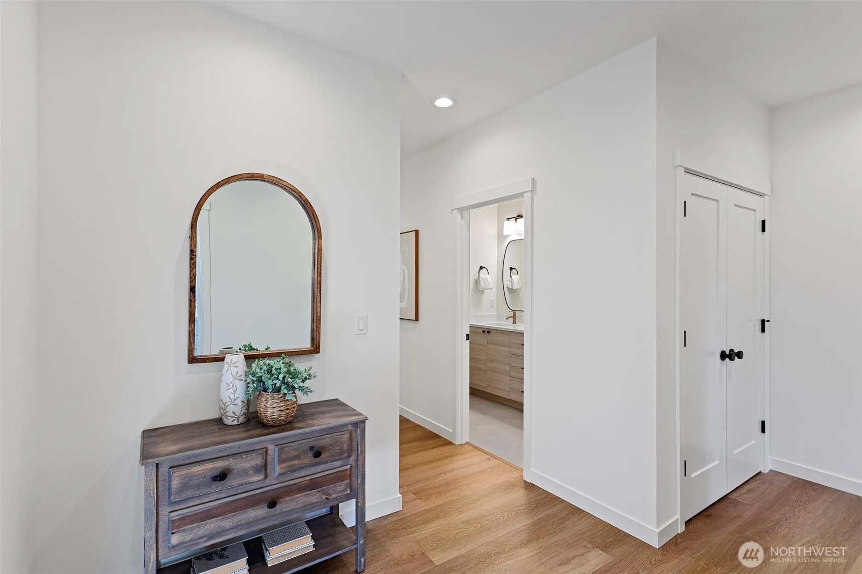 12847 NE 112th Street , Kirkland, WA 98033