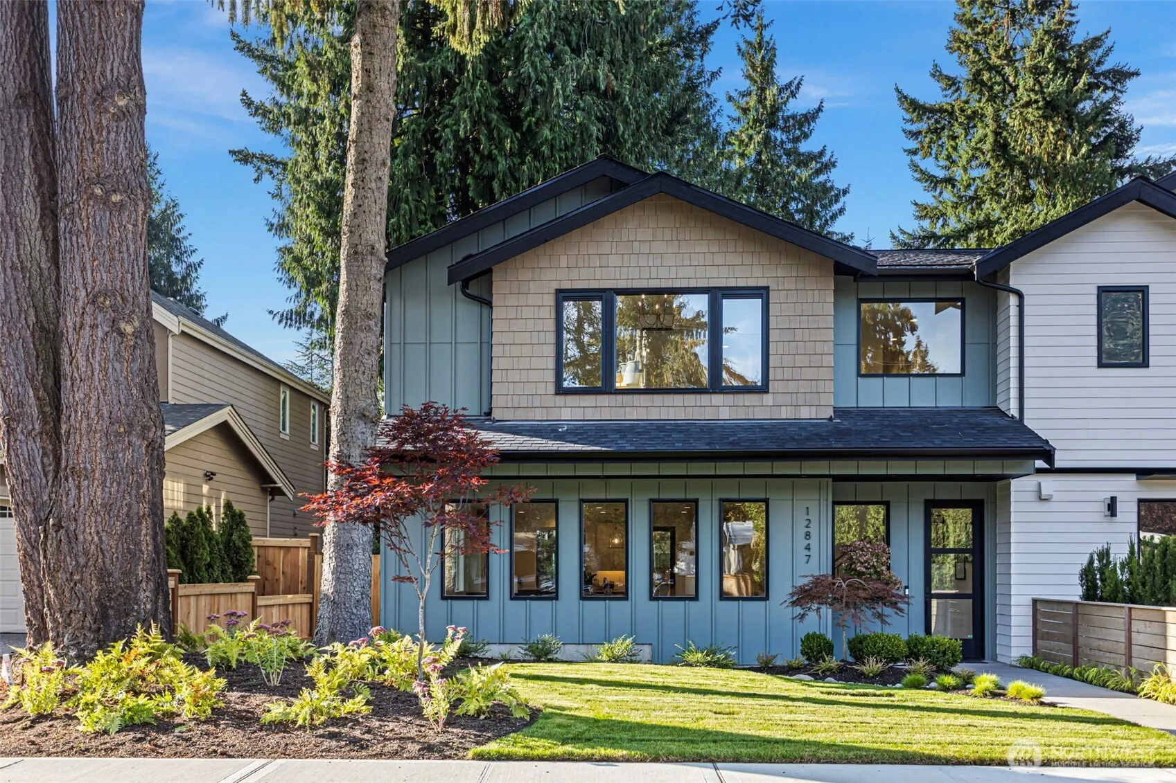 12847 NE 112th Street , Kirkland, WA 98033