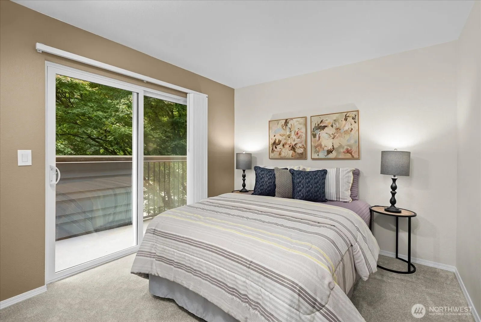 15917 Waynita Way NE #E202, Bothell, WA 98011-7440