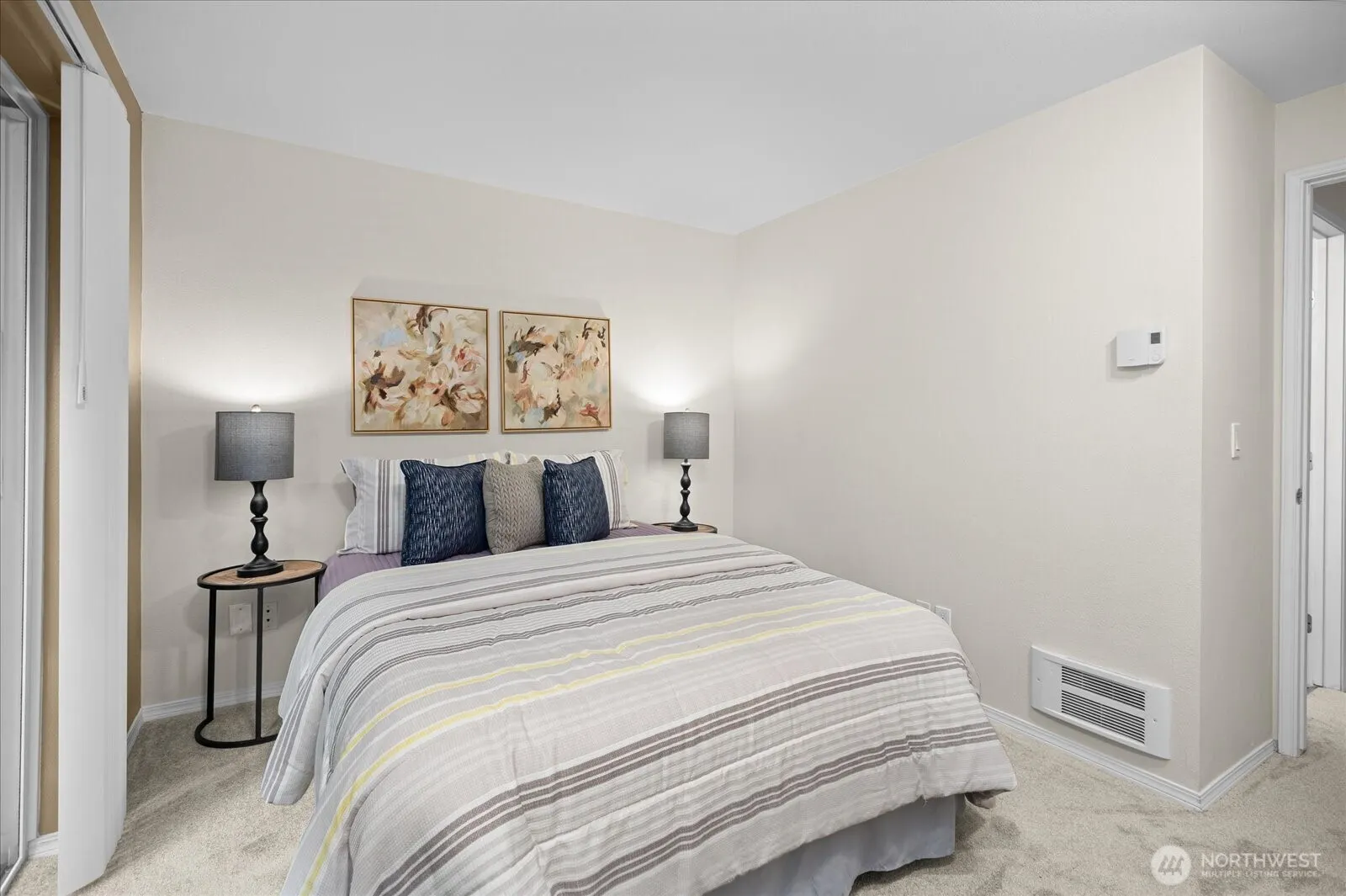 15917 Waynita Way NE #E202, Bothell, WA 98011-7440