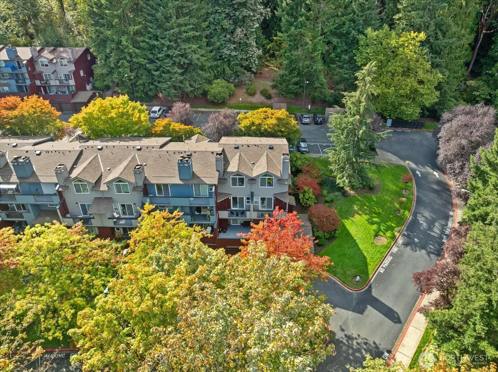 15917 Waynita Way NE #E202, Bothell, WA 98011-7440