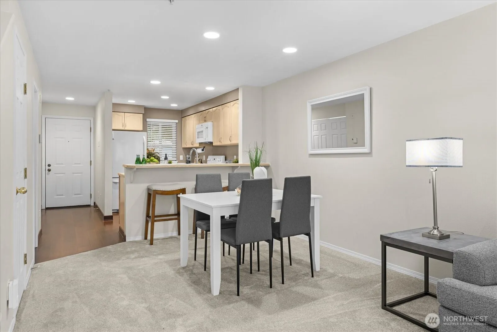 15917 Waynita Way NE #E202, Bothell, WA 98011-7440