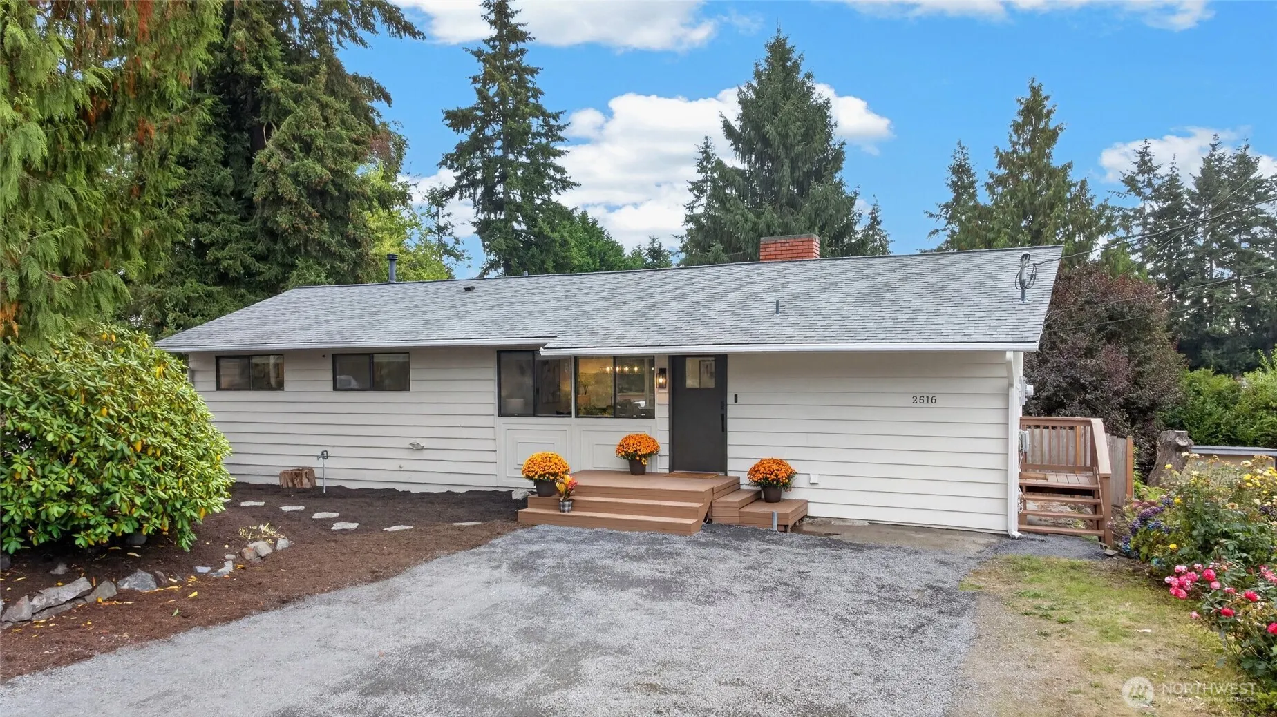 2516 202nd Place SW, Lynnwood, WA 98036-9803