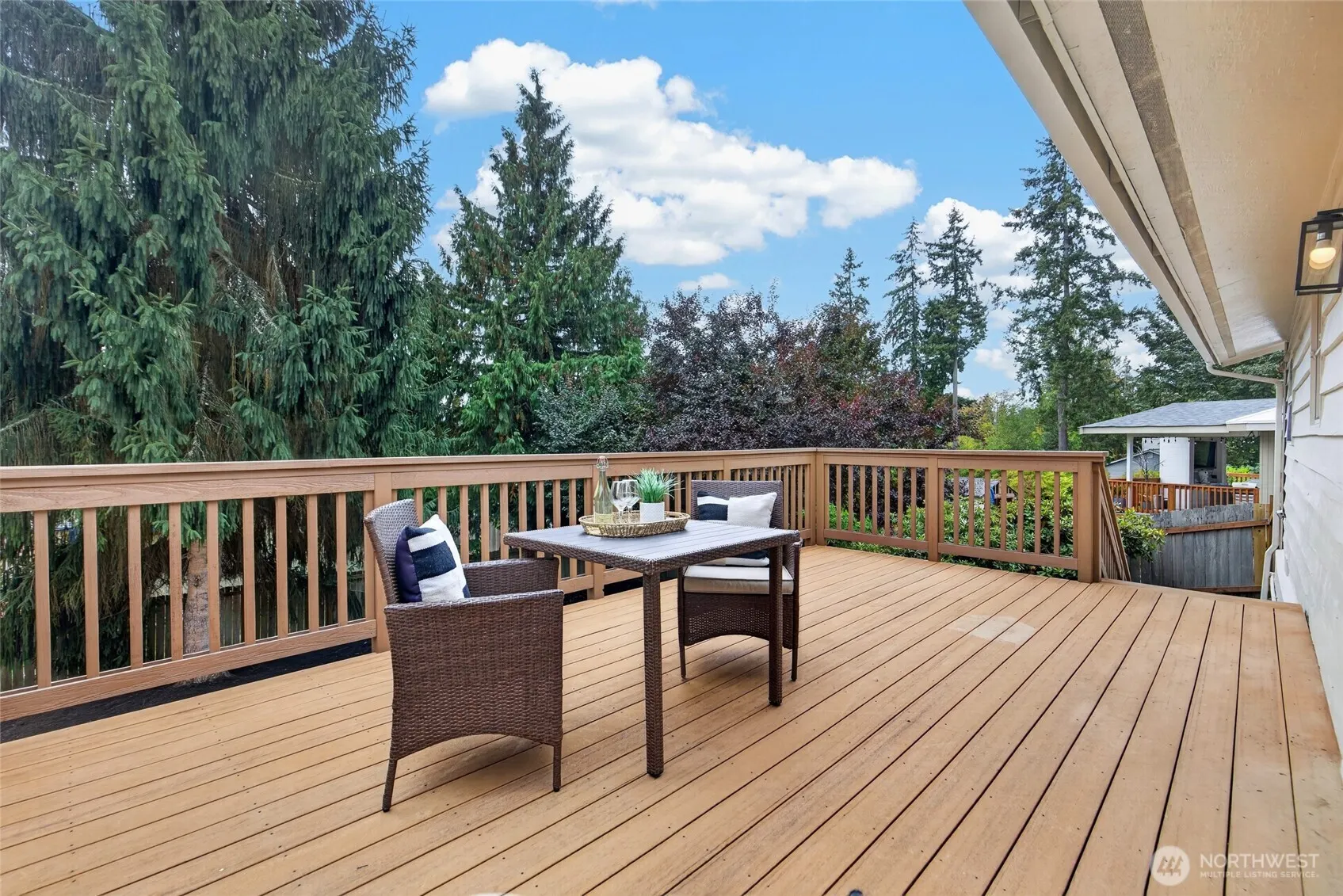 2516 202nd Place SW, Lynnwood, WA 98036-9803
