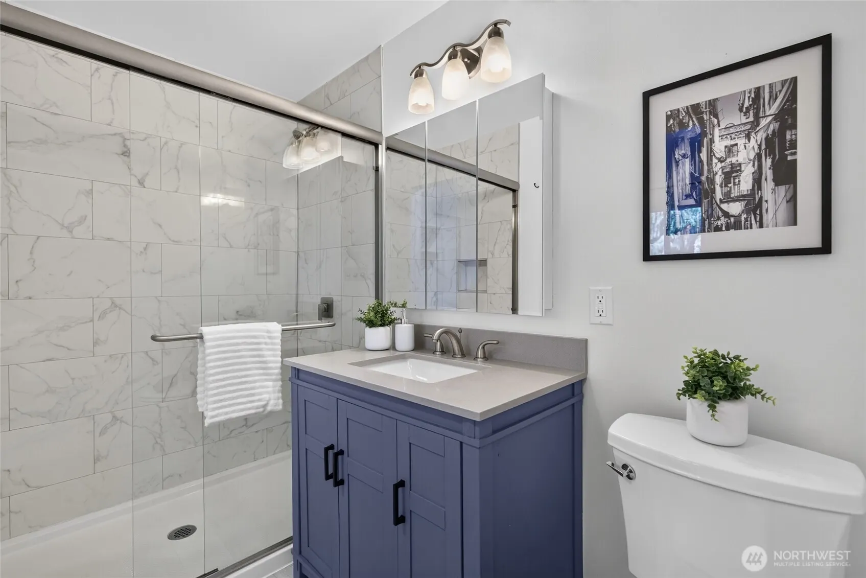 2516 202nd Place SW, Lynnwood, WA 98036-9803