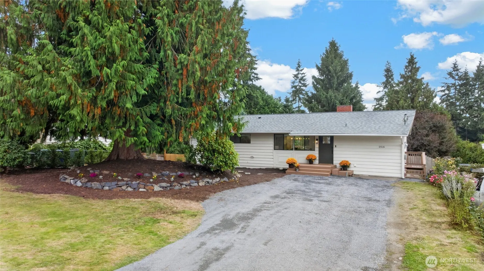 2516 202nd Place SW, Lynnwood, WA 98036-9803