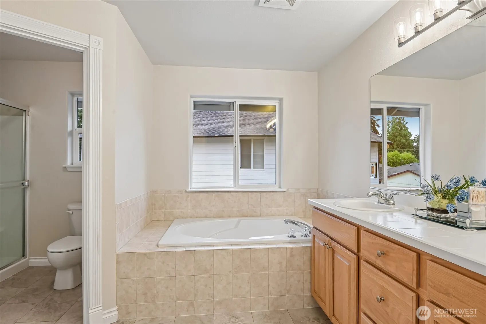 22024 102nd Place SE, Kent, WA 98031