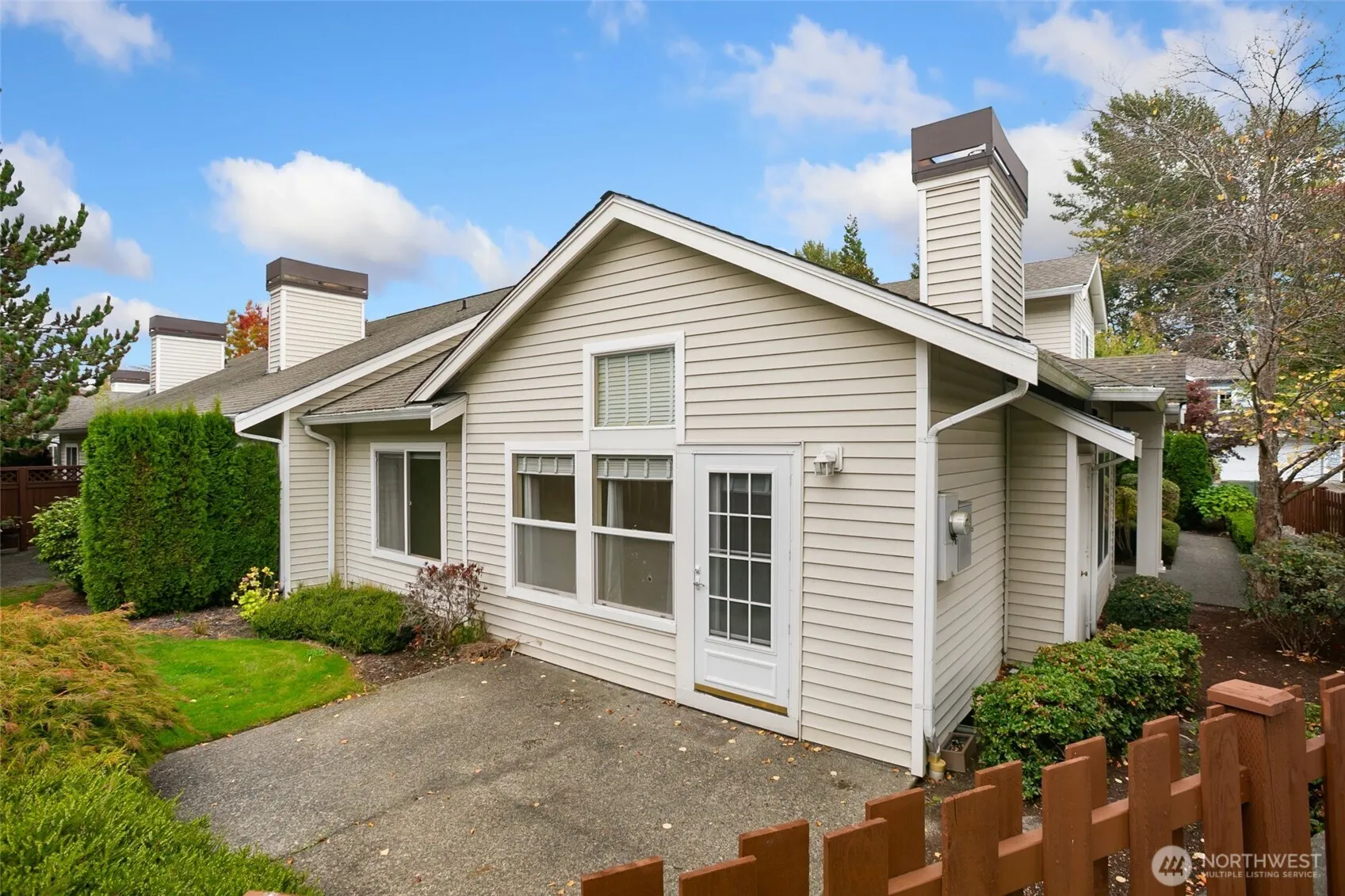 22109 43rd Avenue S, Kent, WA 98032