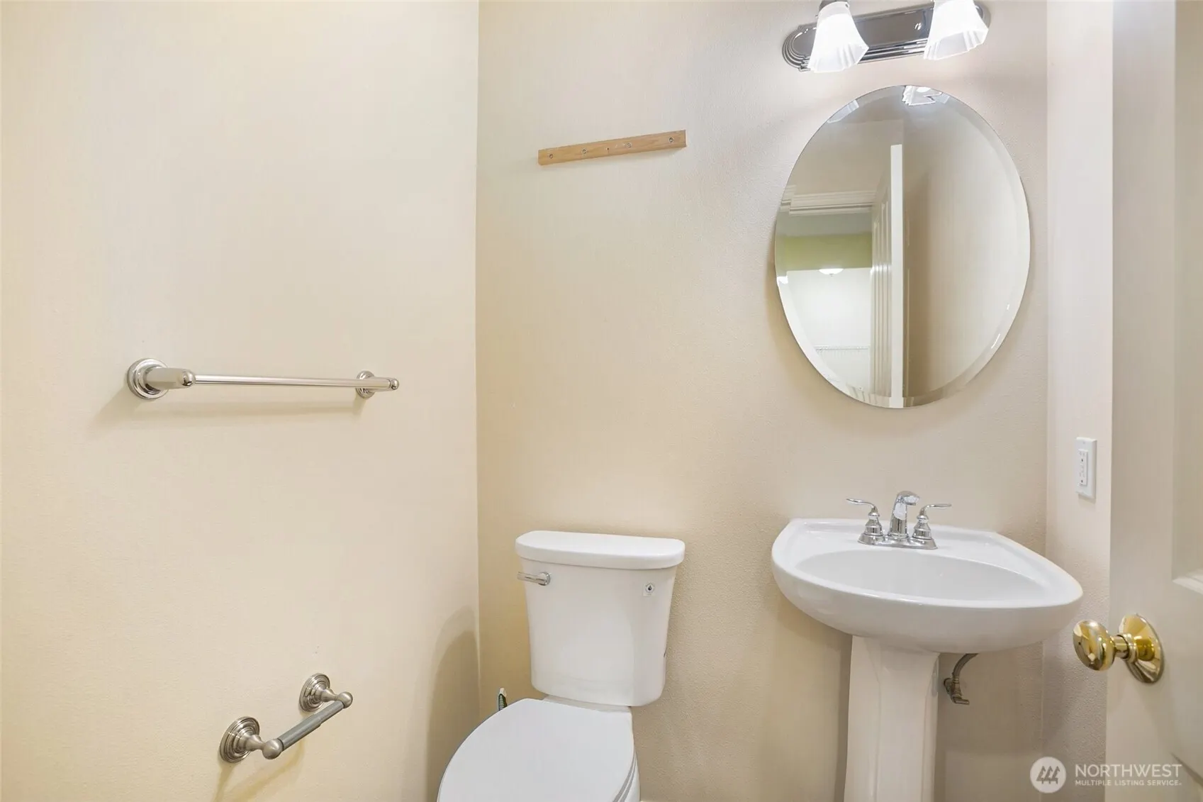 22109 43rd Avenue S, Kent, WA 98032