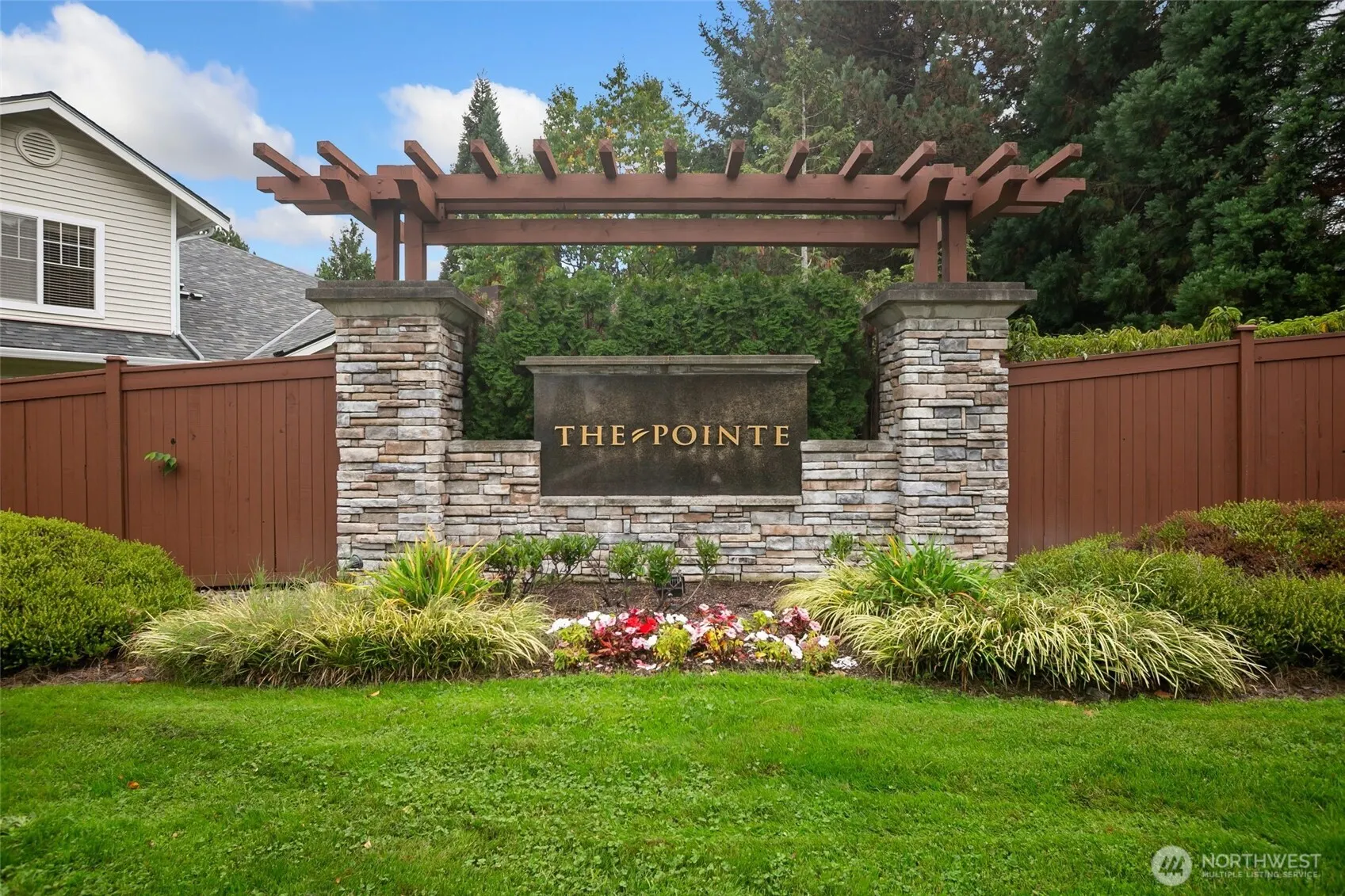 22109 43rd Avenue S, Kent, WA 98032