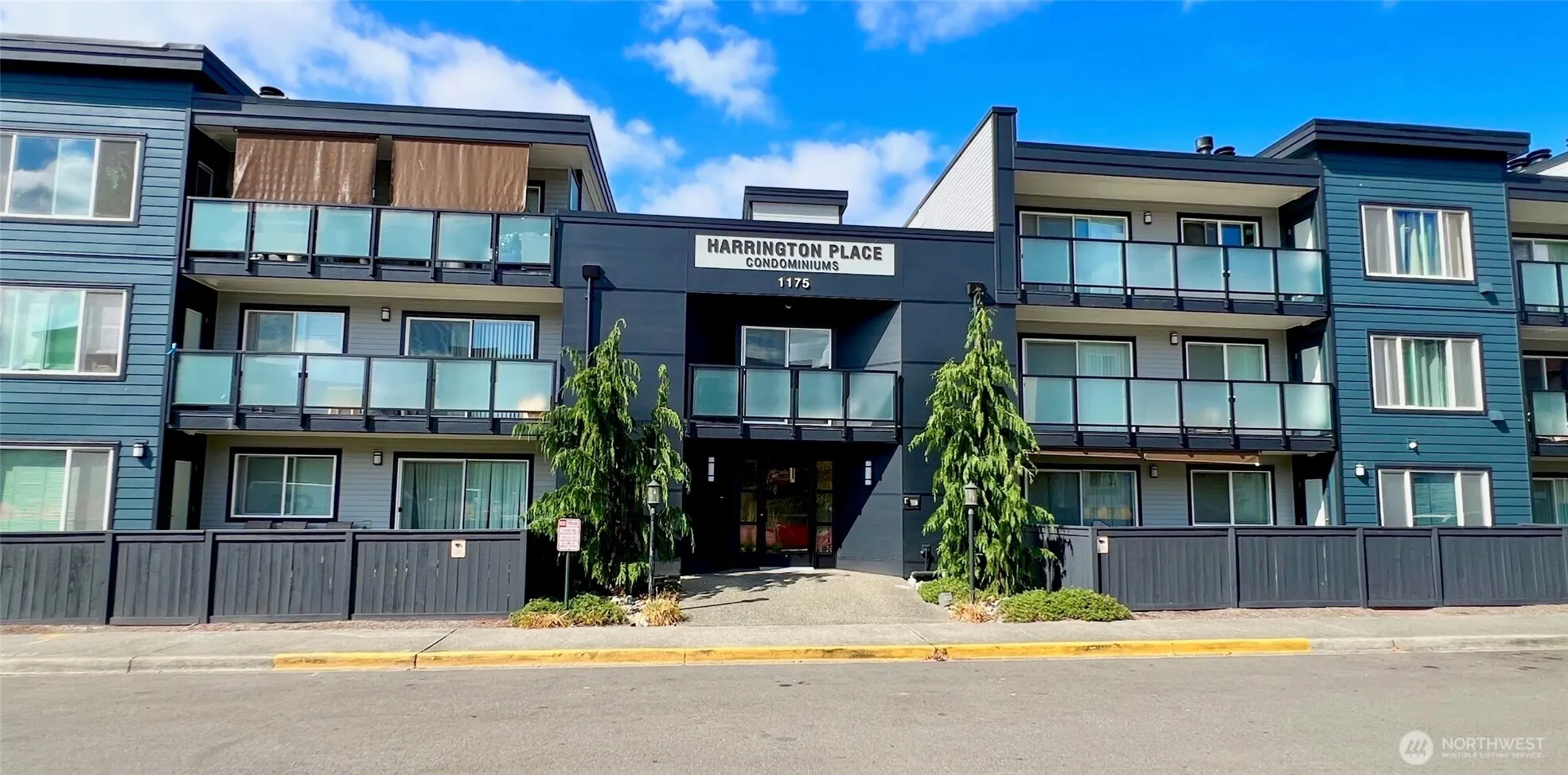 1175 Harrington Place NE #214, Renton, WA 98056