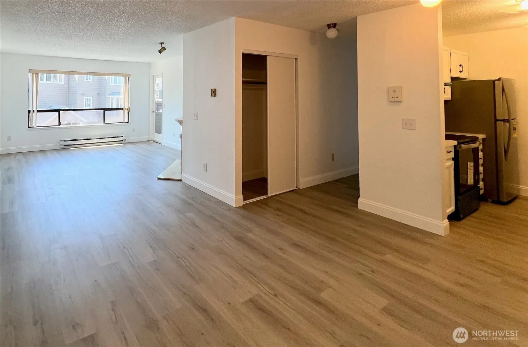1175 Harrington Place NE #214, Renton, WA 98056