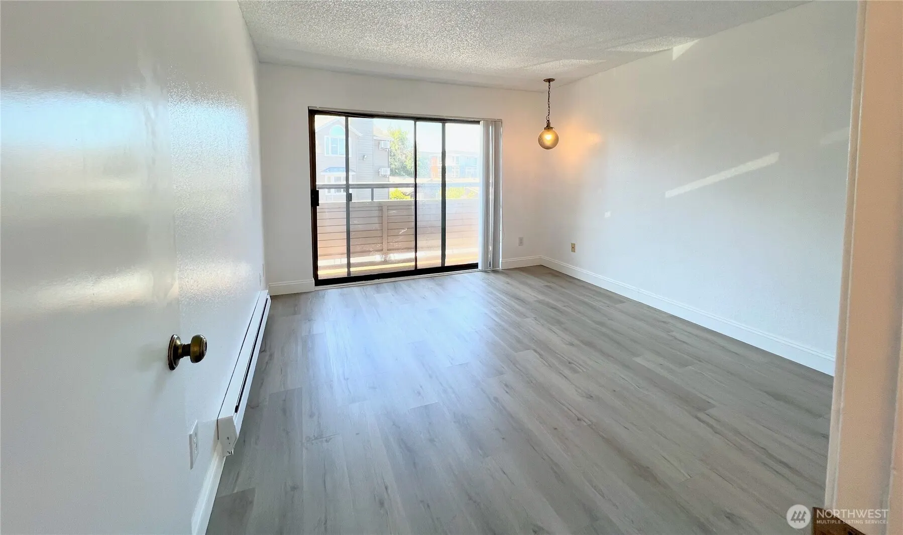 1175 Harrington Place NE #214, Renton, WA 98056