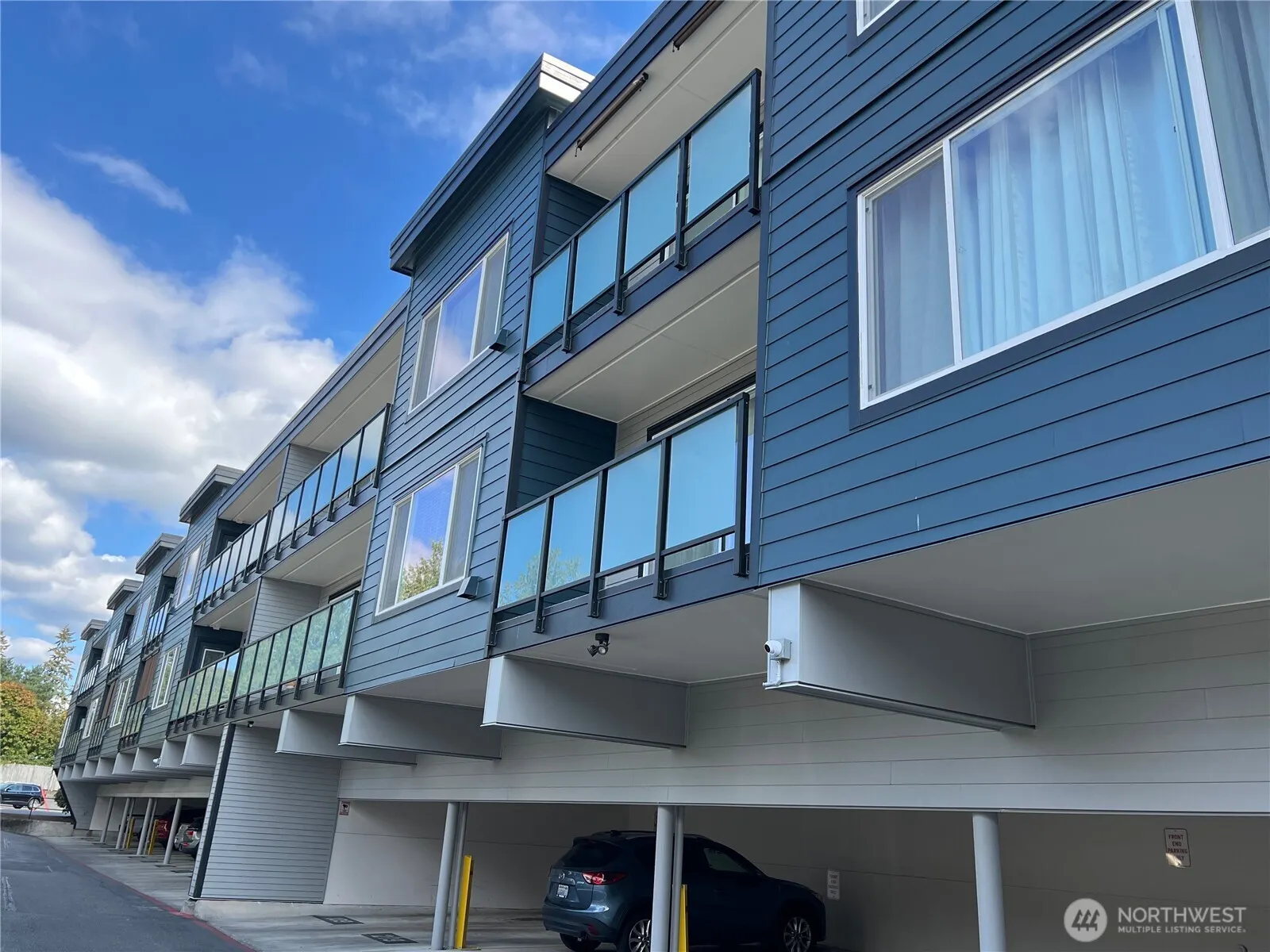 1175 Harrington Place NE #214, Renton, WA 98056
