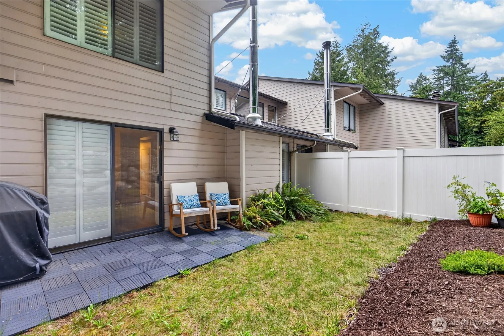 1555 Union Avenue NE #24E, Renton, WA 98059