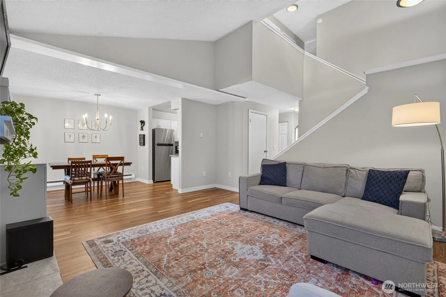 1555 Union Avenue NE #24E, Renton, WA 98059