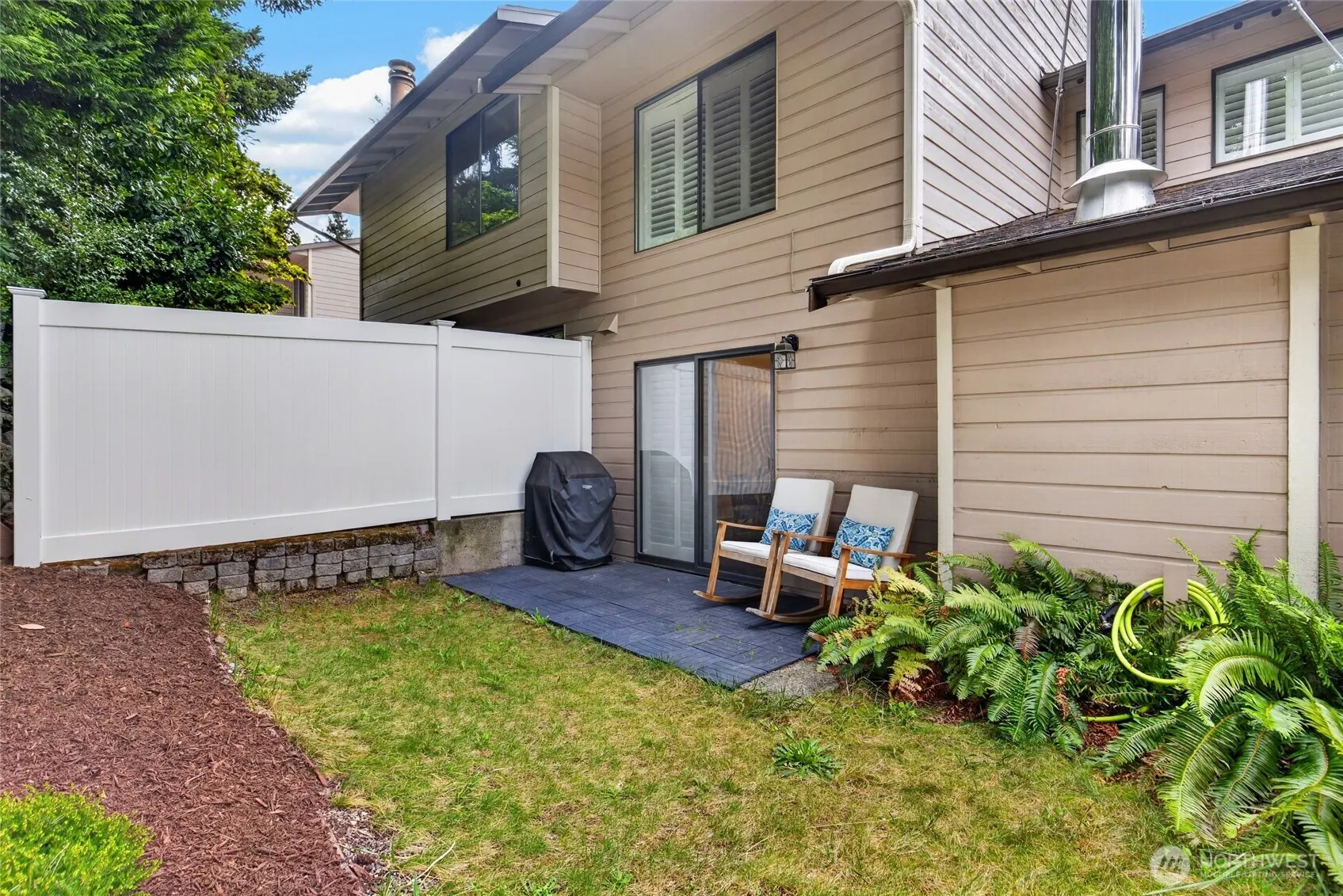 1555 Union Avenue NE #24E, Renton, WA 98059
