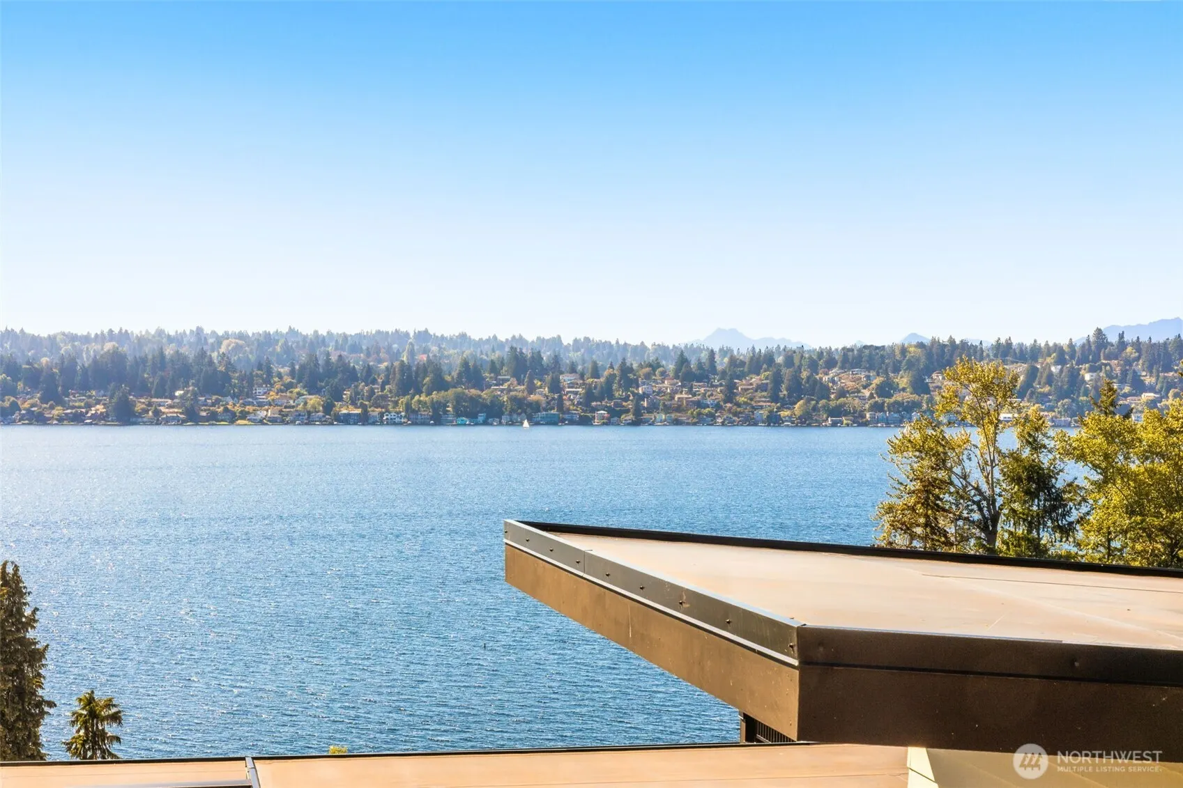 7124 NE 119th Lane , Kirkland, WA 98034