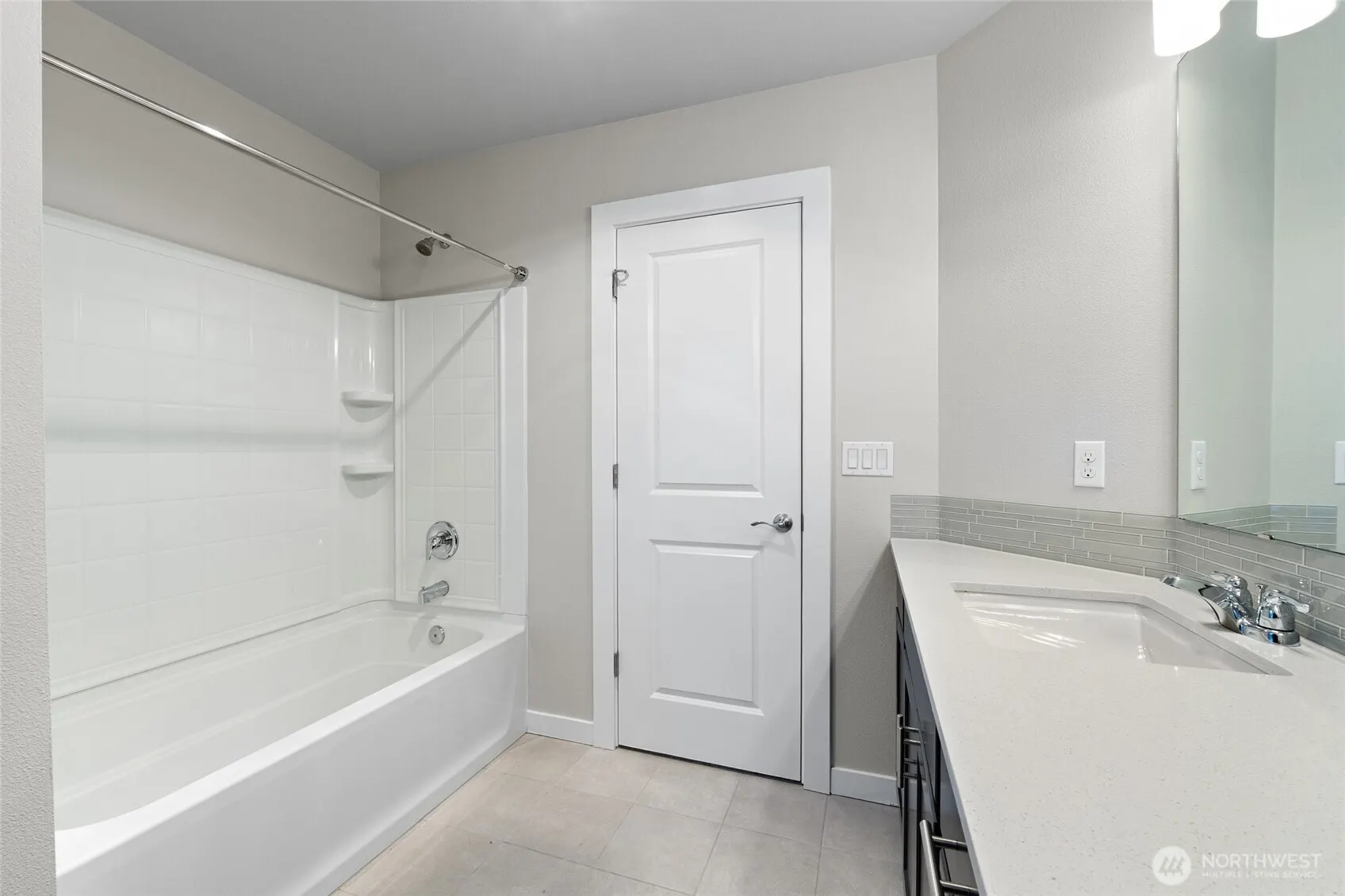 1621 Seattle Hill Road #F4, Bothell, WA 98012
