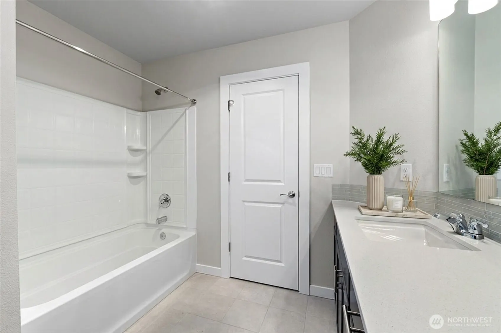 1621 Seattle Hill Road #F4, Bothell, WA 98012