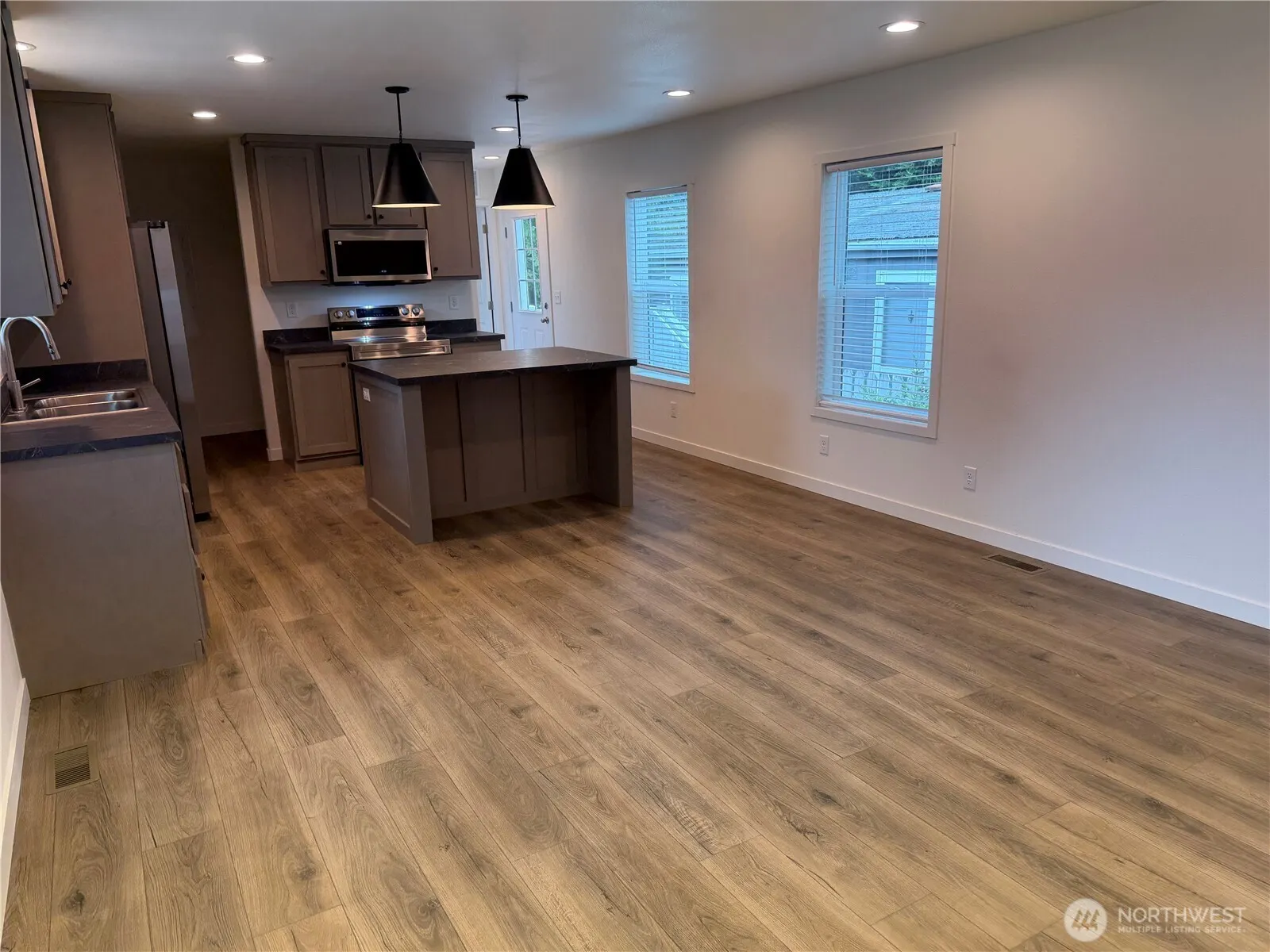 375 Union Avenue SE #8, Renton, WA 98059