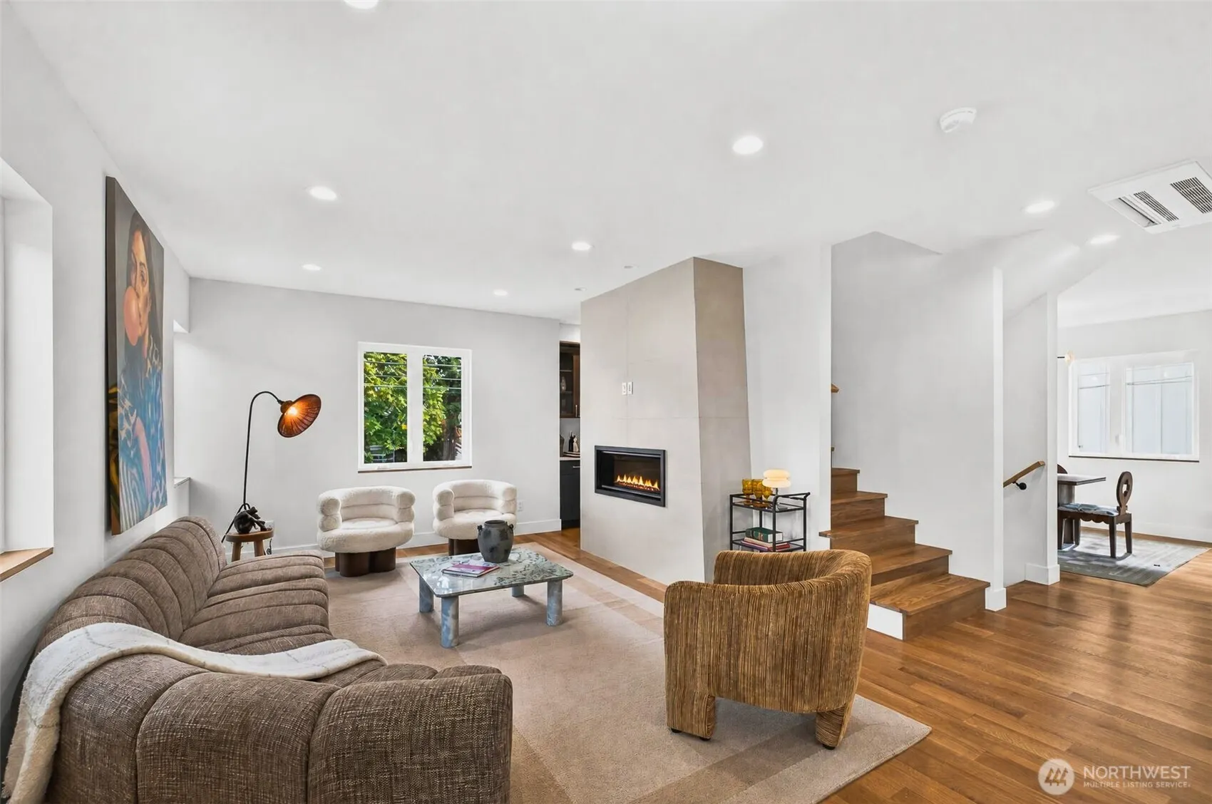 2631 34th Avenue W, Seattle, WA 98199