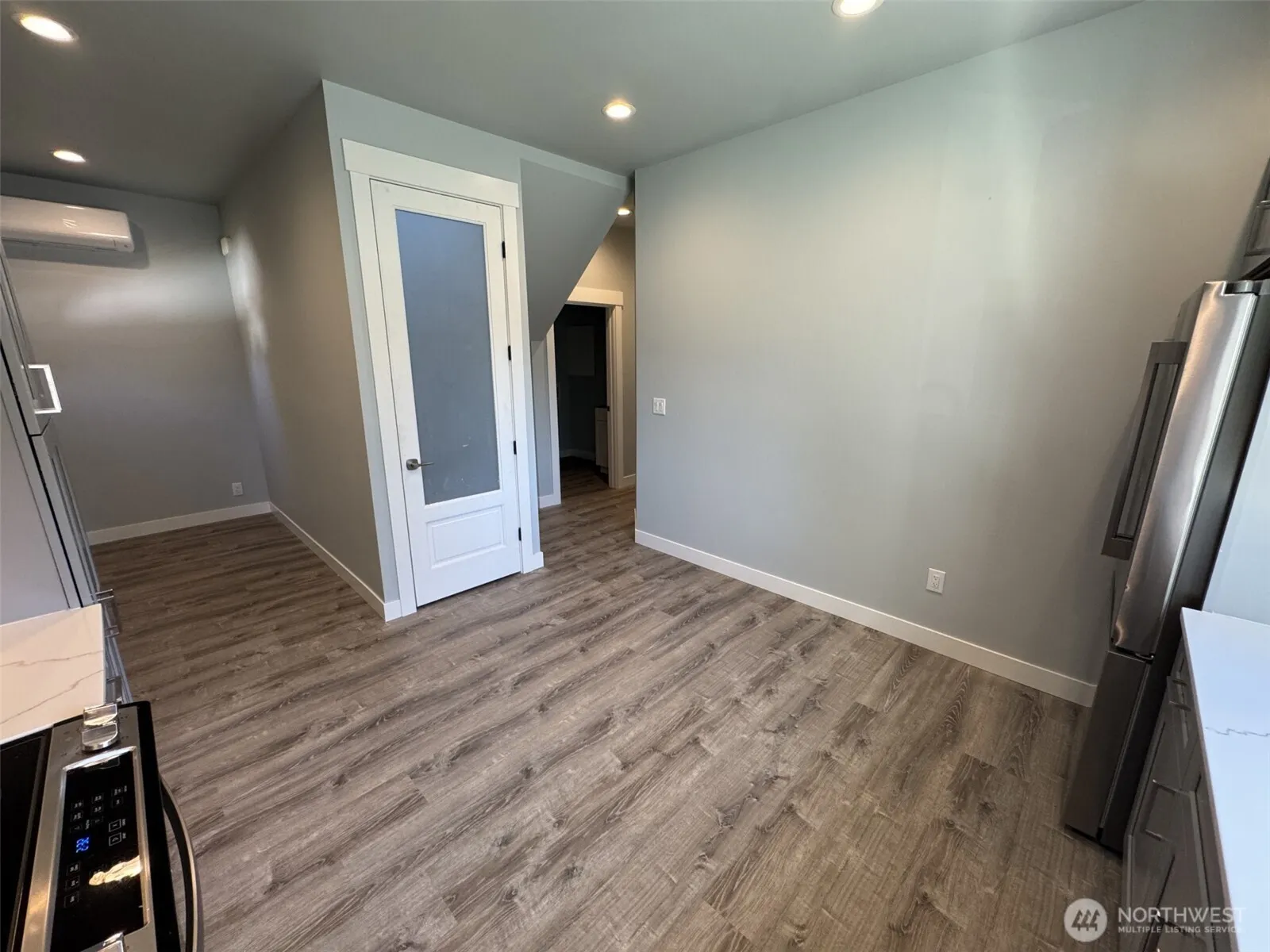 726 Reiten Road , Kent, WA 98030