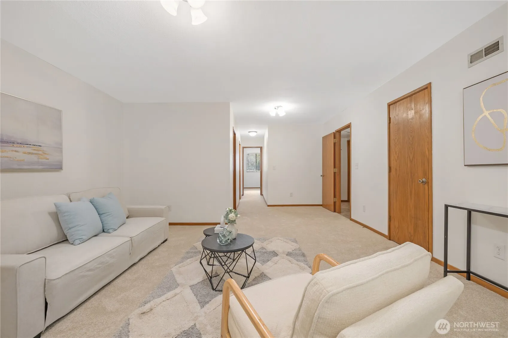2925 W Lake Sammamish Parkway NE, Redmond, WA 98052