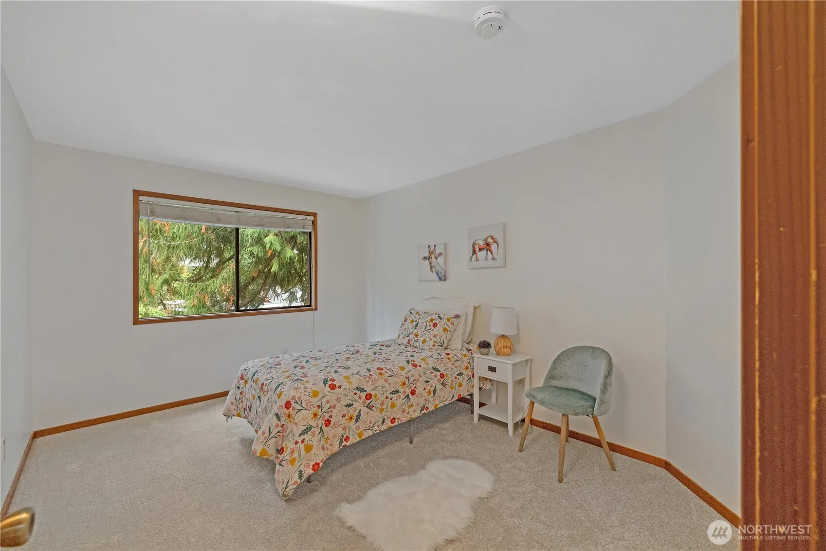 2925 W Lake Sammamish Parkway NE, Redmond, WA 98052