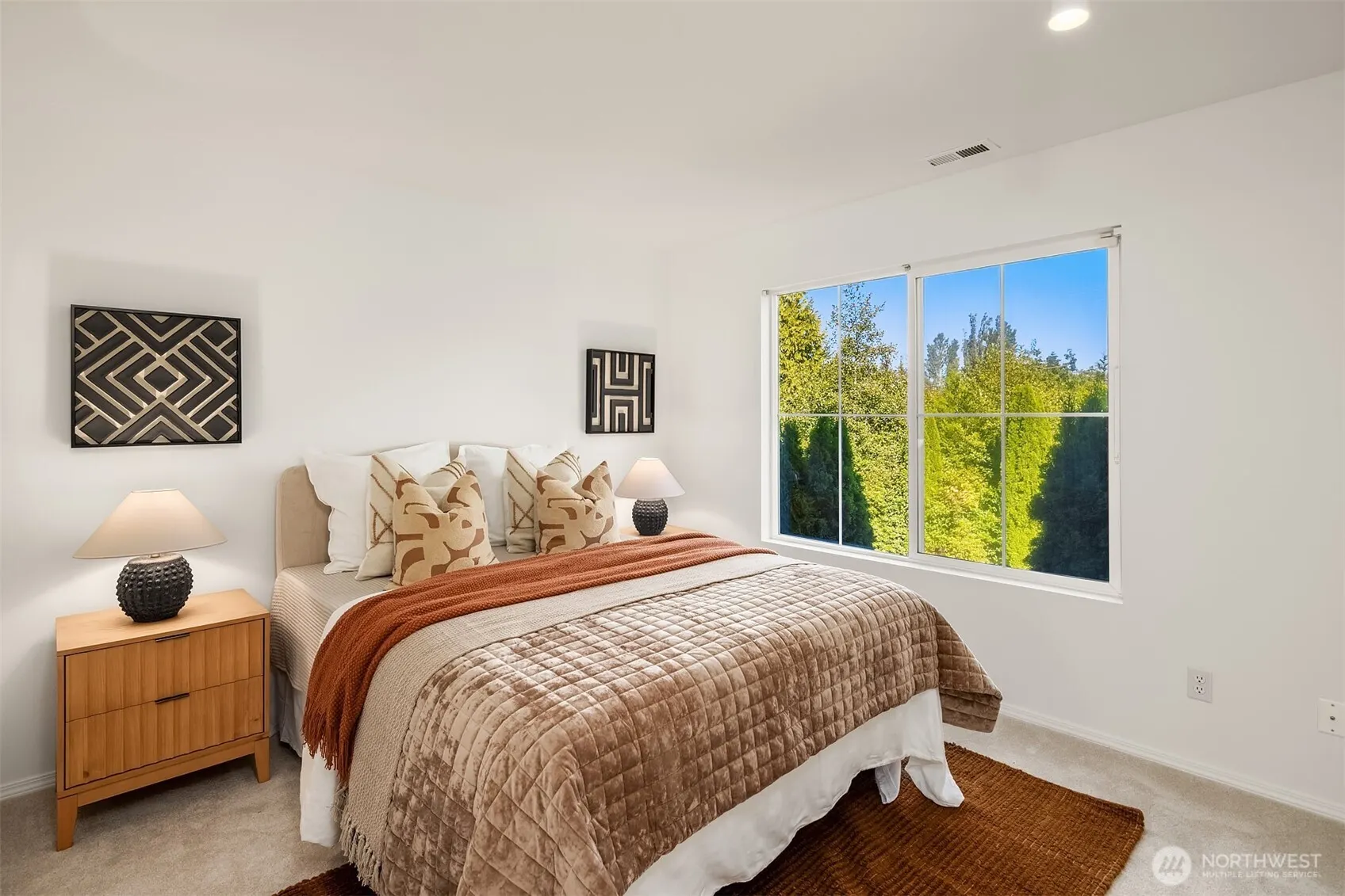 5299 164th Avenue SE, Bellevue, WA 98006