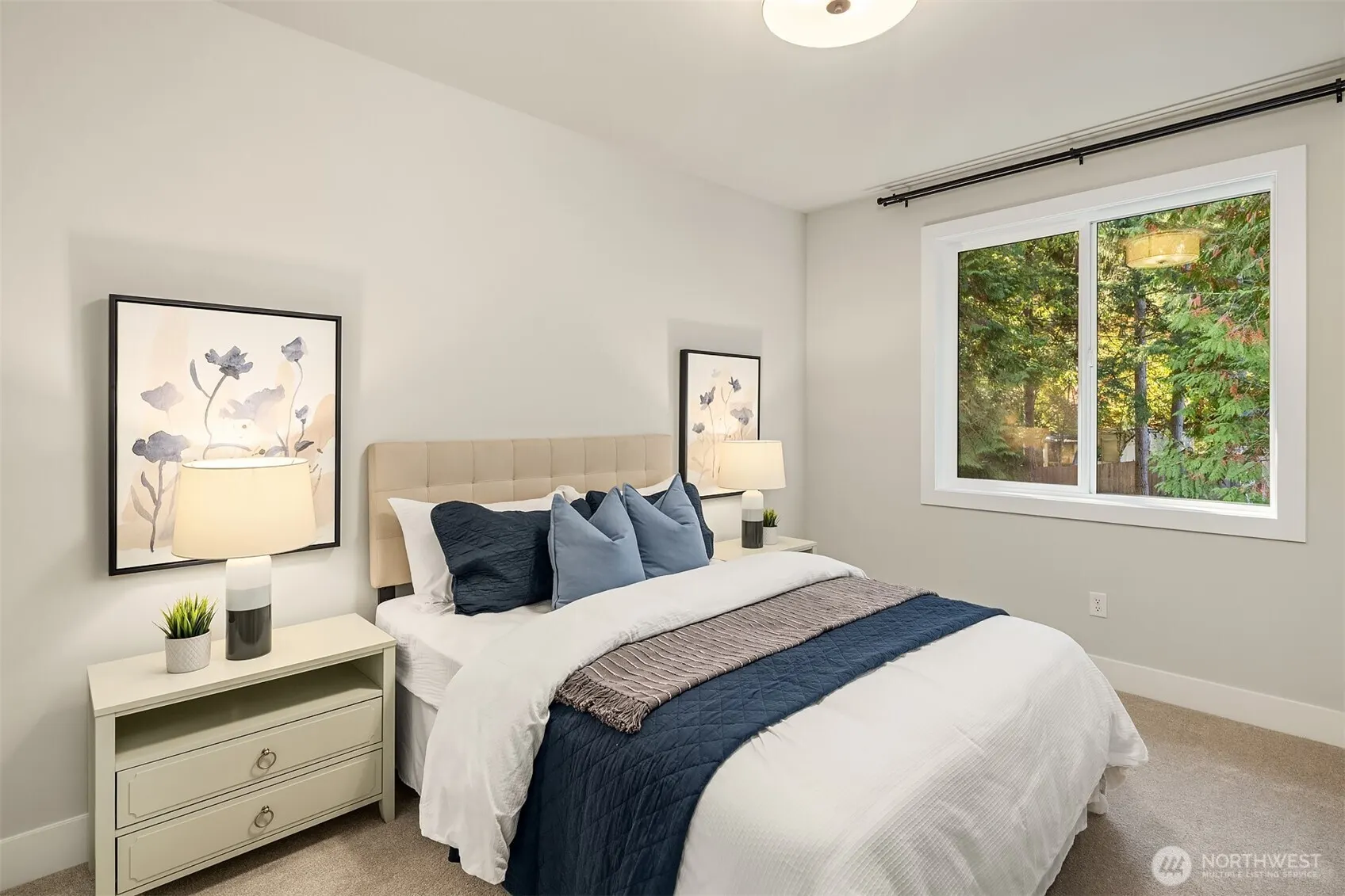 2815 130th Avenue NE, Bellevue, WA 98005