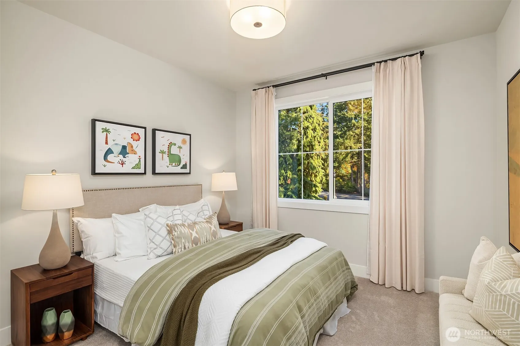 2815 130th Avenue NE, Bellevue, WA 98005