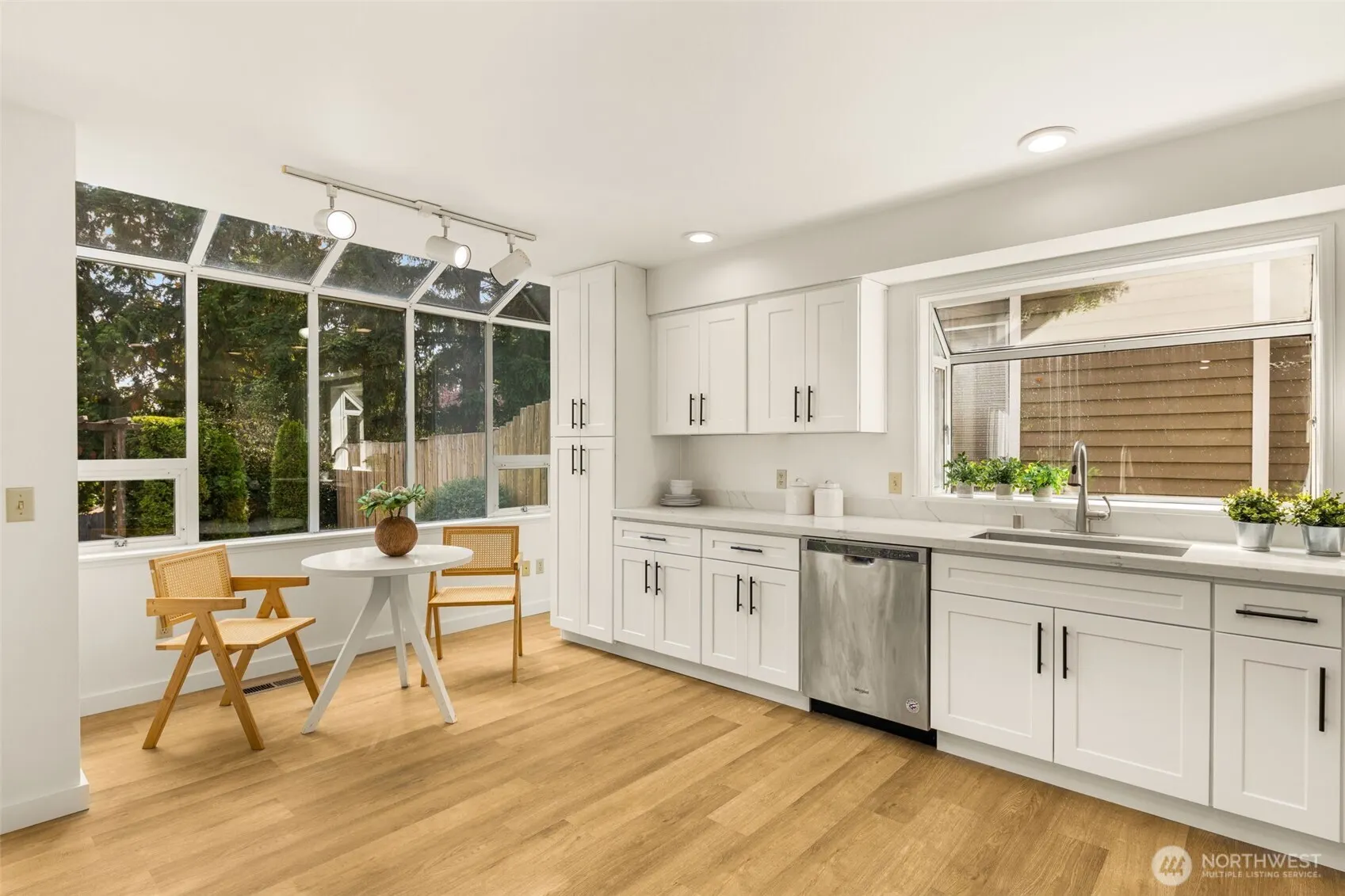 12809 NE 201st Place , Bothell, WA 98011