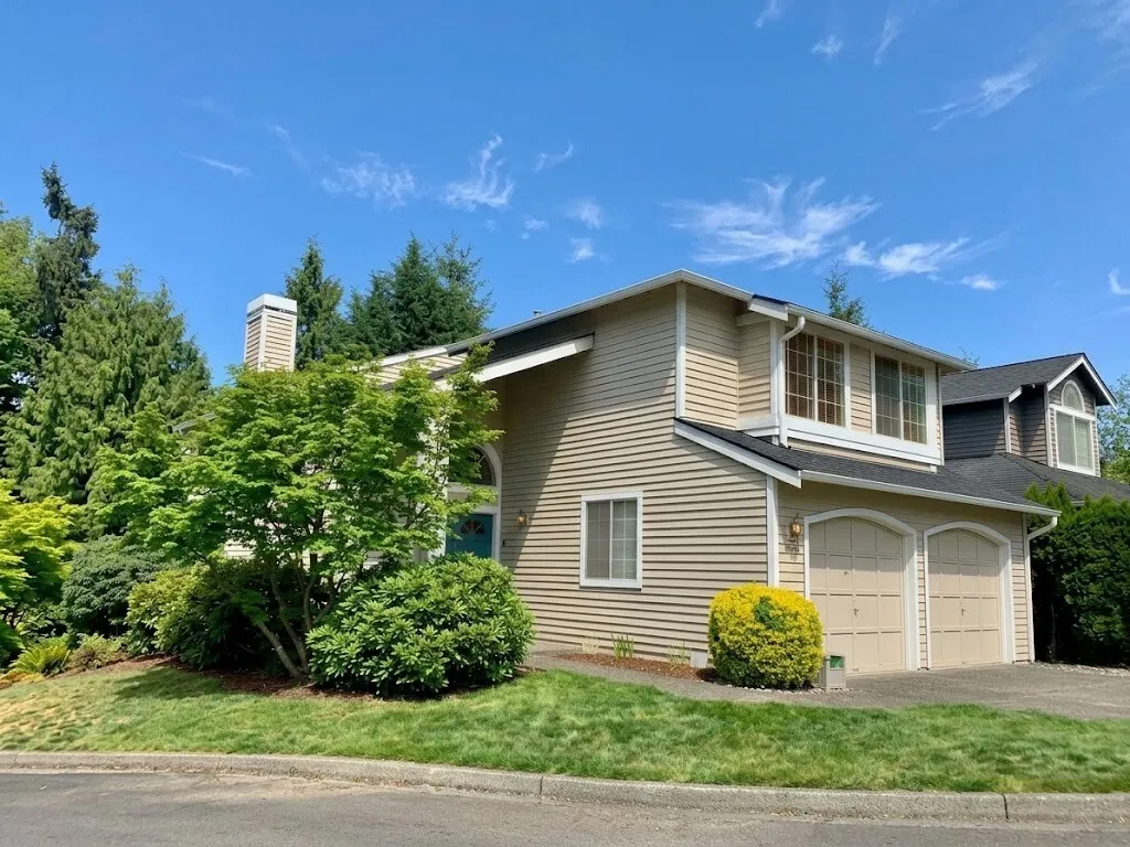 12809 NE 201st Place , Bothell, WA 98011