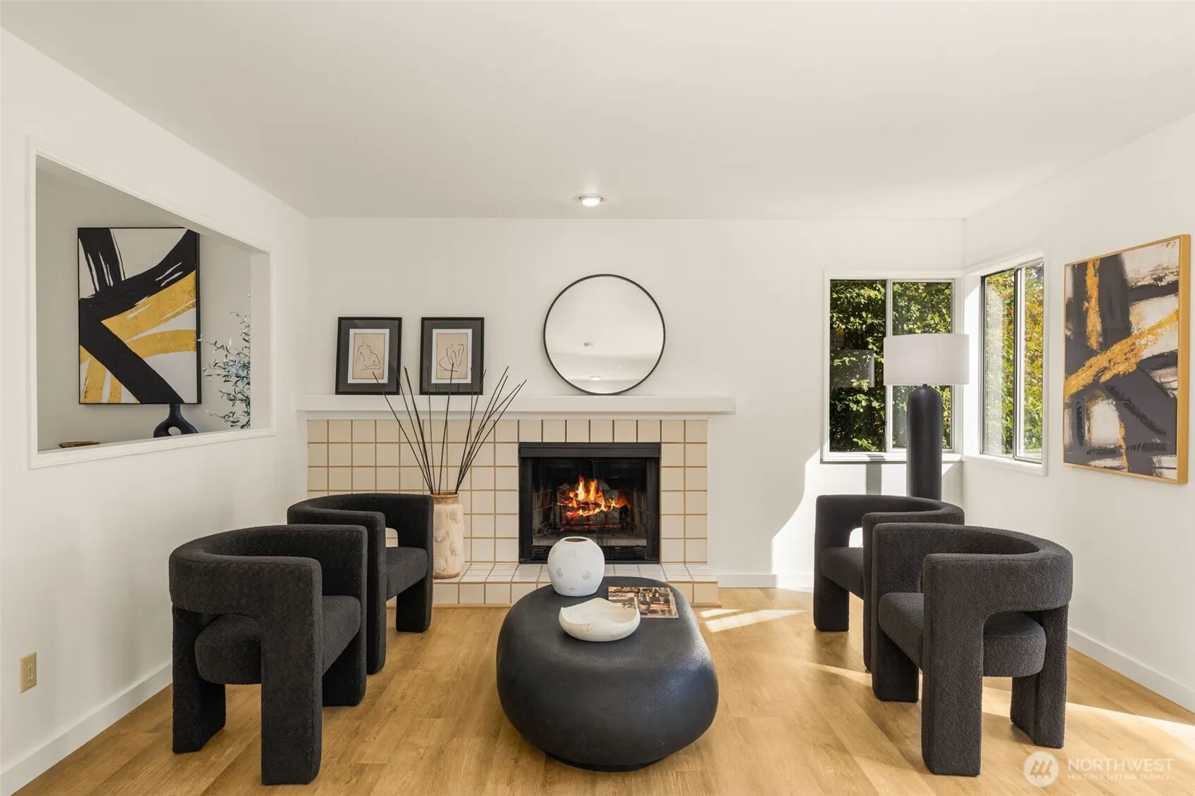 12809 NE 201st Place , Bothell, WA 98011