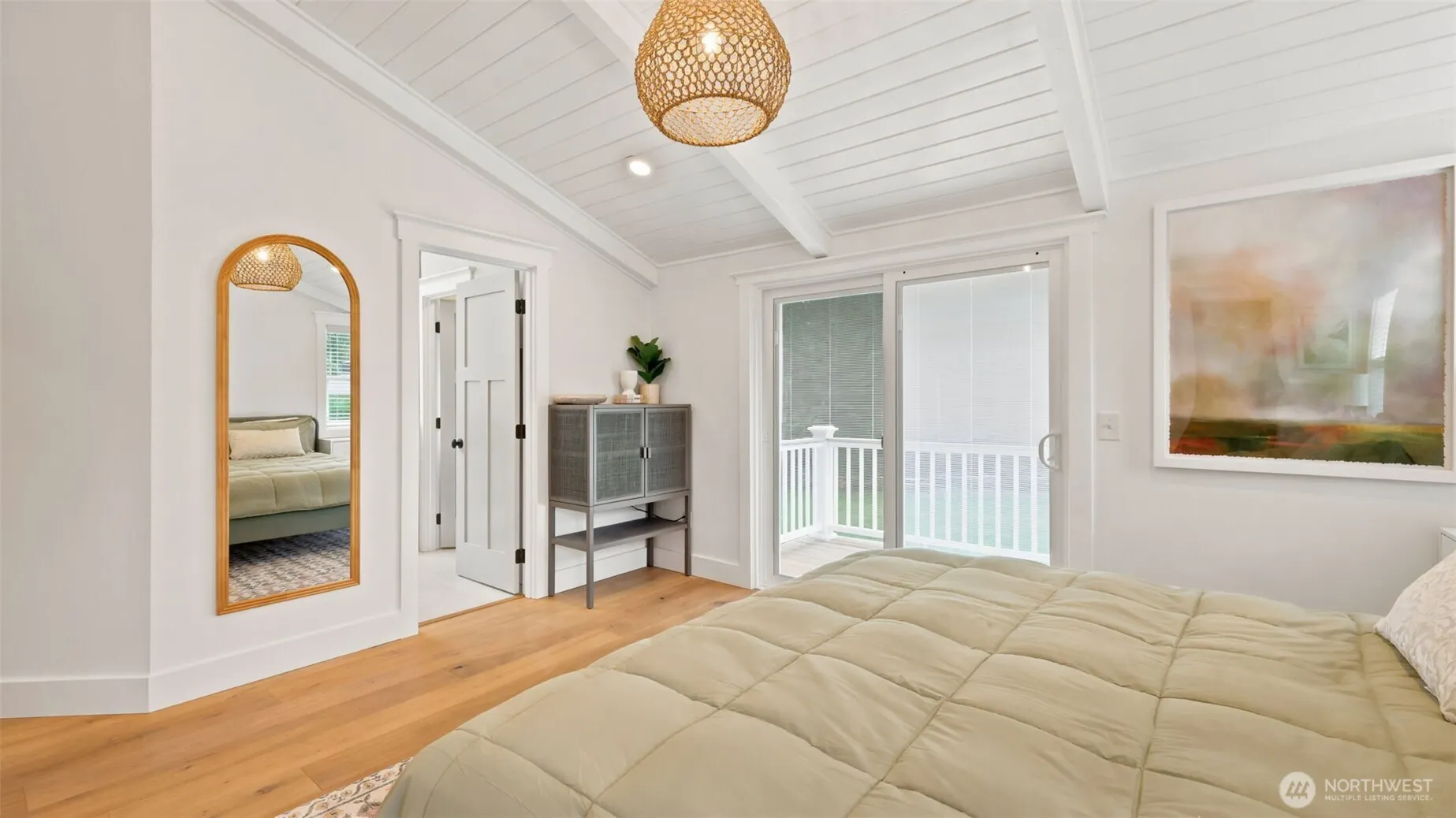 15925 NE 153rd Street , Woodinville, WA 98072