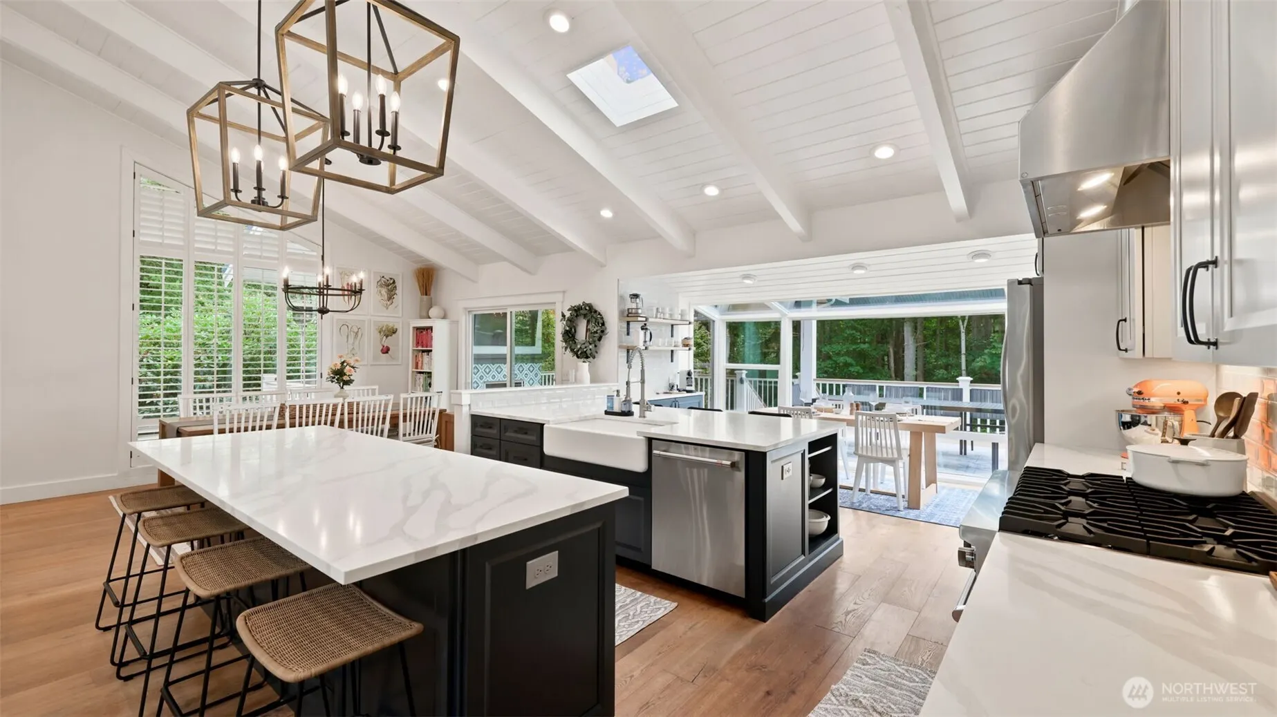 15925 NE 153rd Street , Woodinville, WA 98072