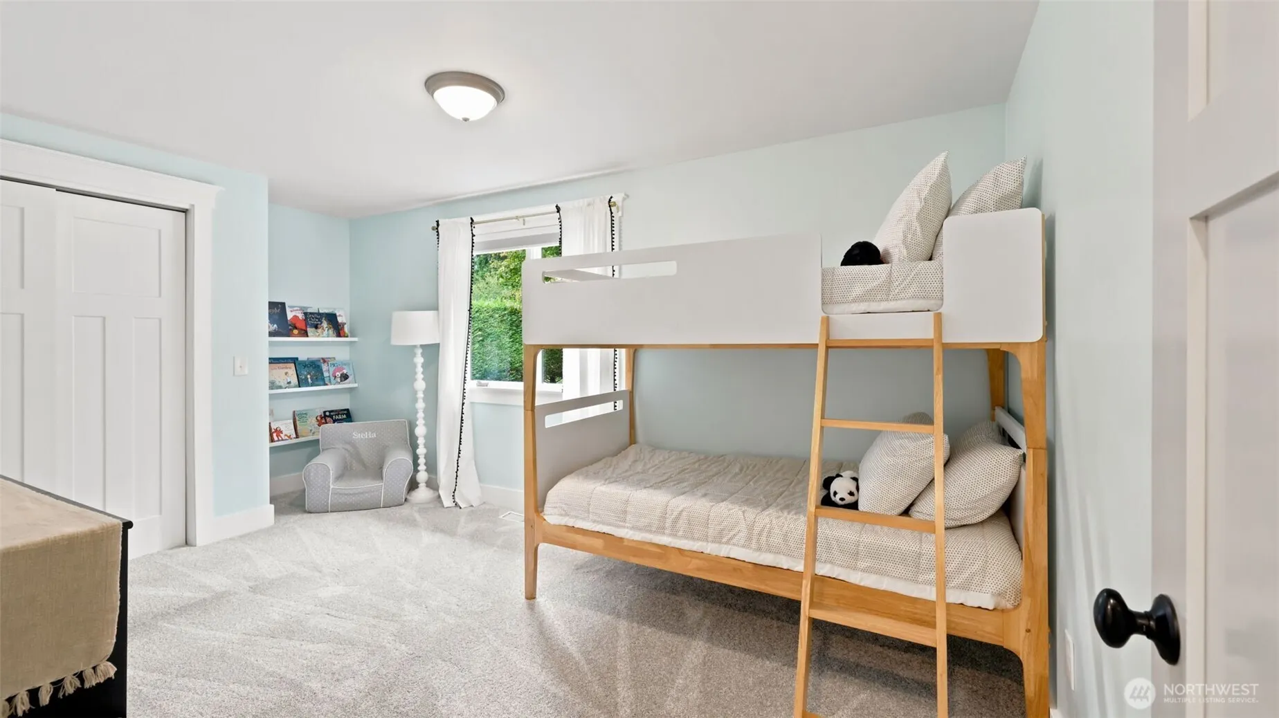 15925 NE 153rd Street , Woodinville, WA 98072