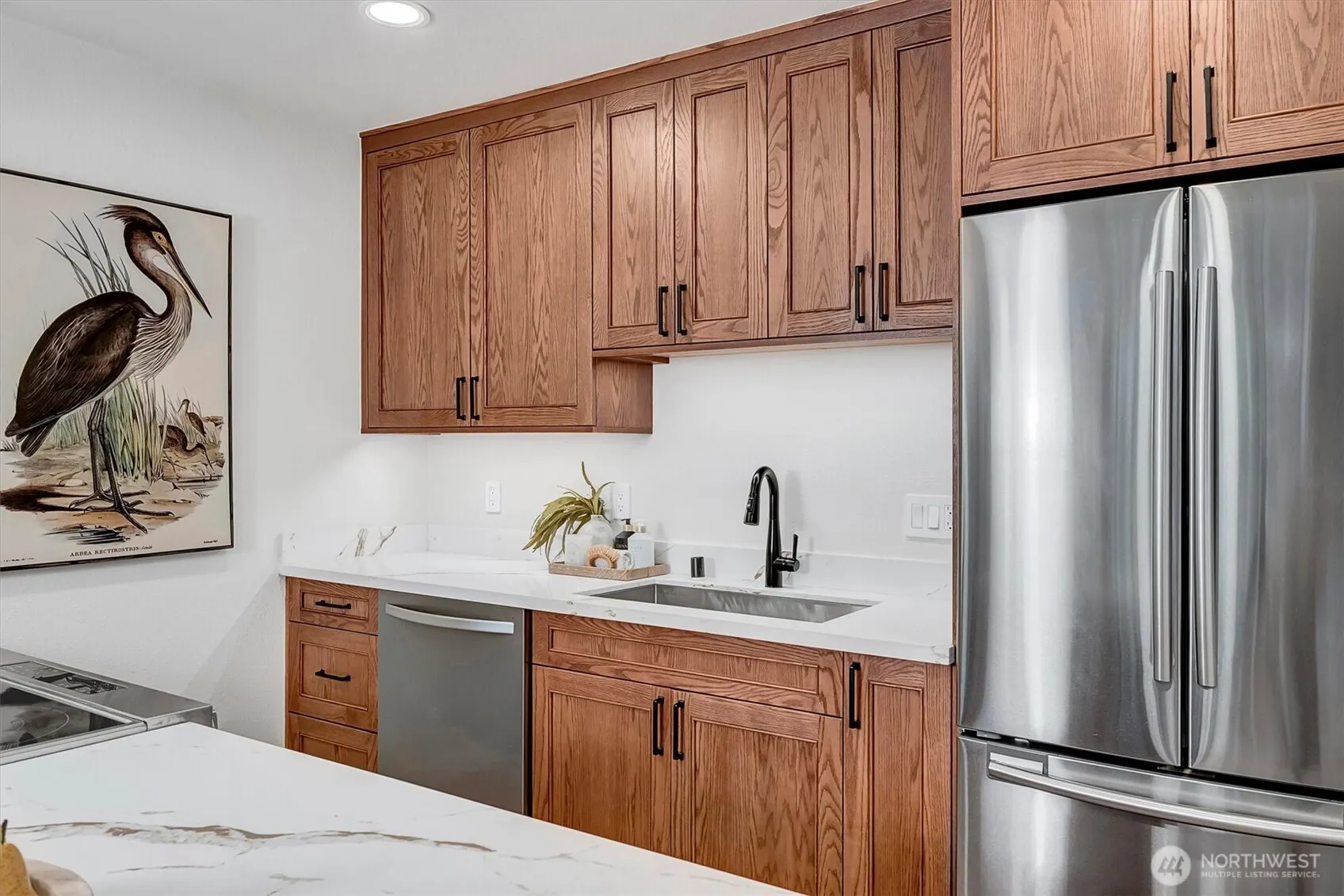 1400 Bellevue Way SE #1, Bellevue, WA 98004-7148