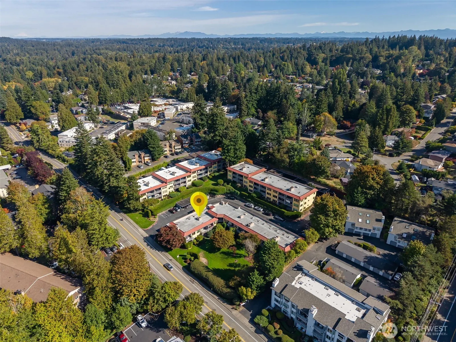 11618 100th Avenue NE #111, Kirkland, WA 98034
