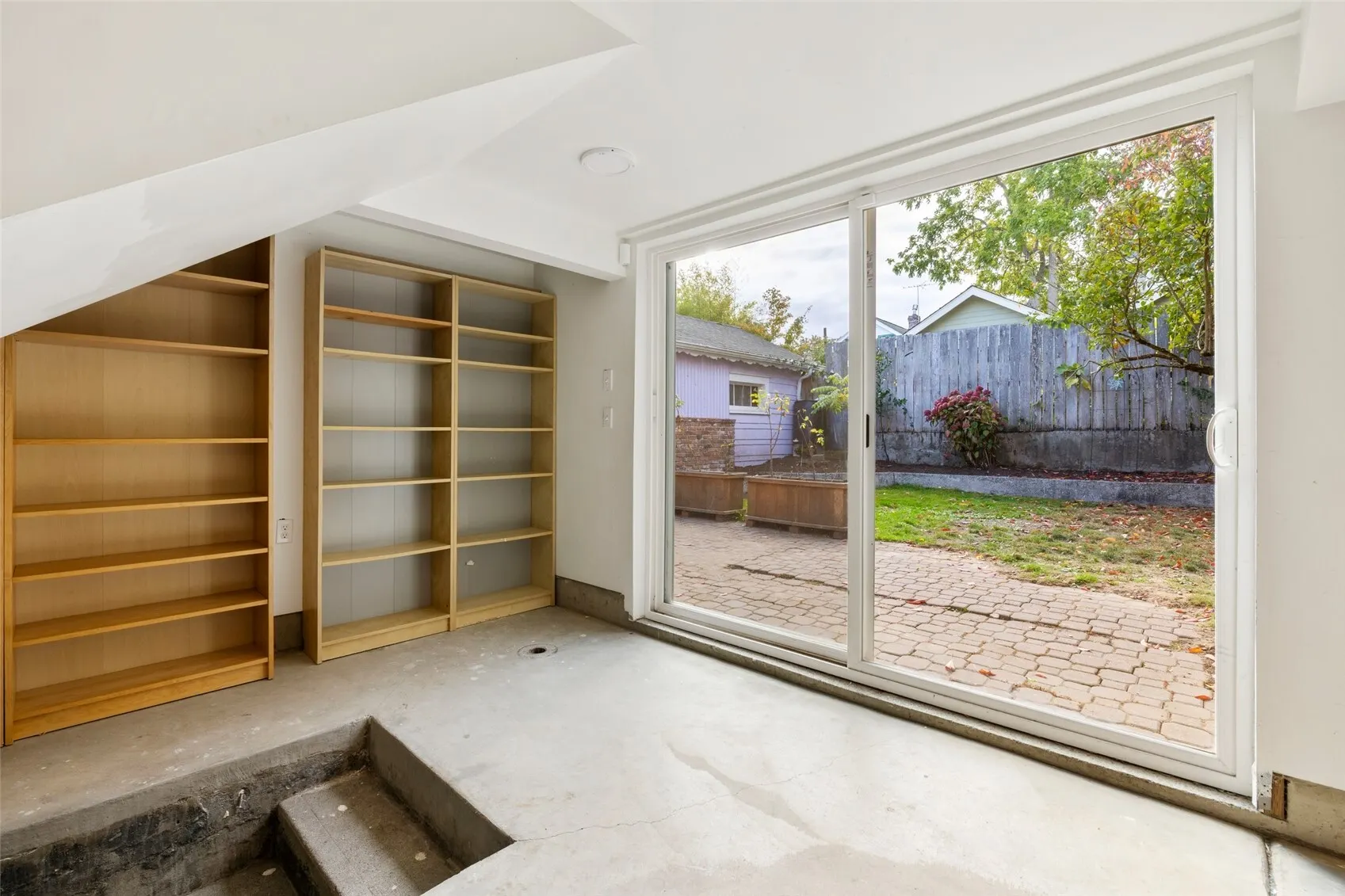 7035 Jones Avenue NW, Seattle, WA 98117